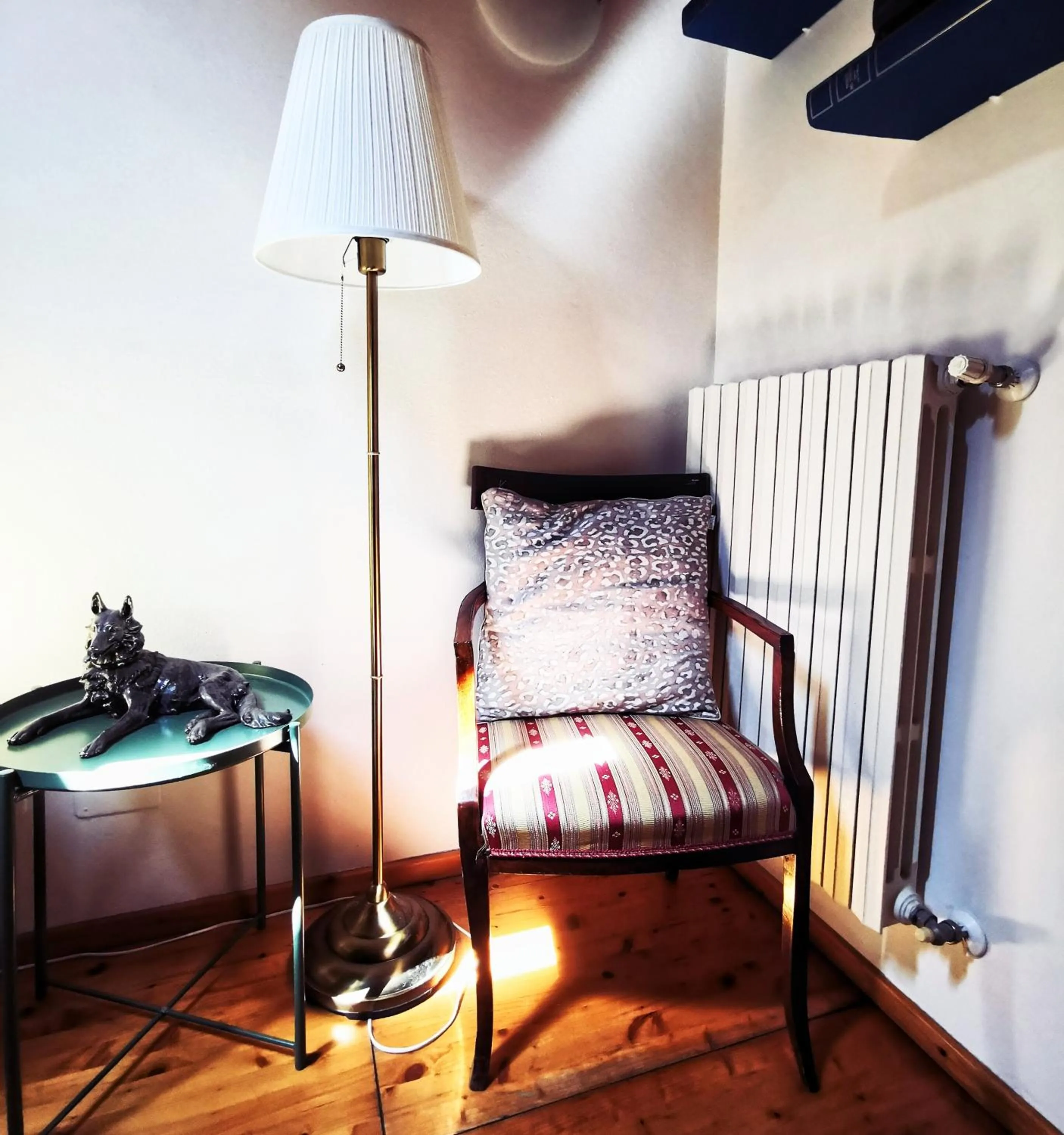 View (from property/room), Bed in Giardino Giusti House & Court