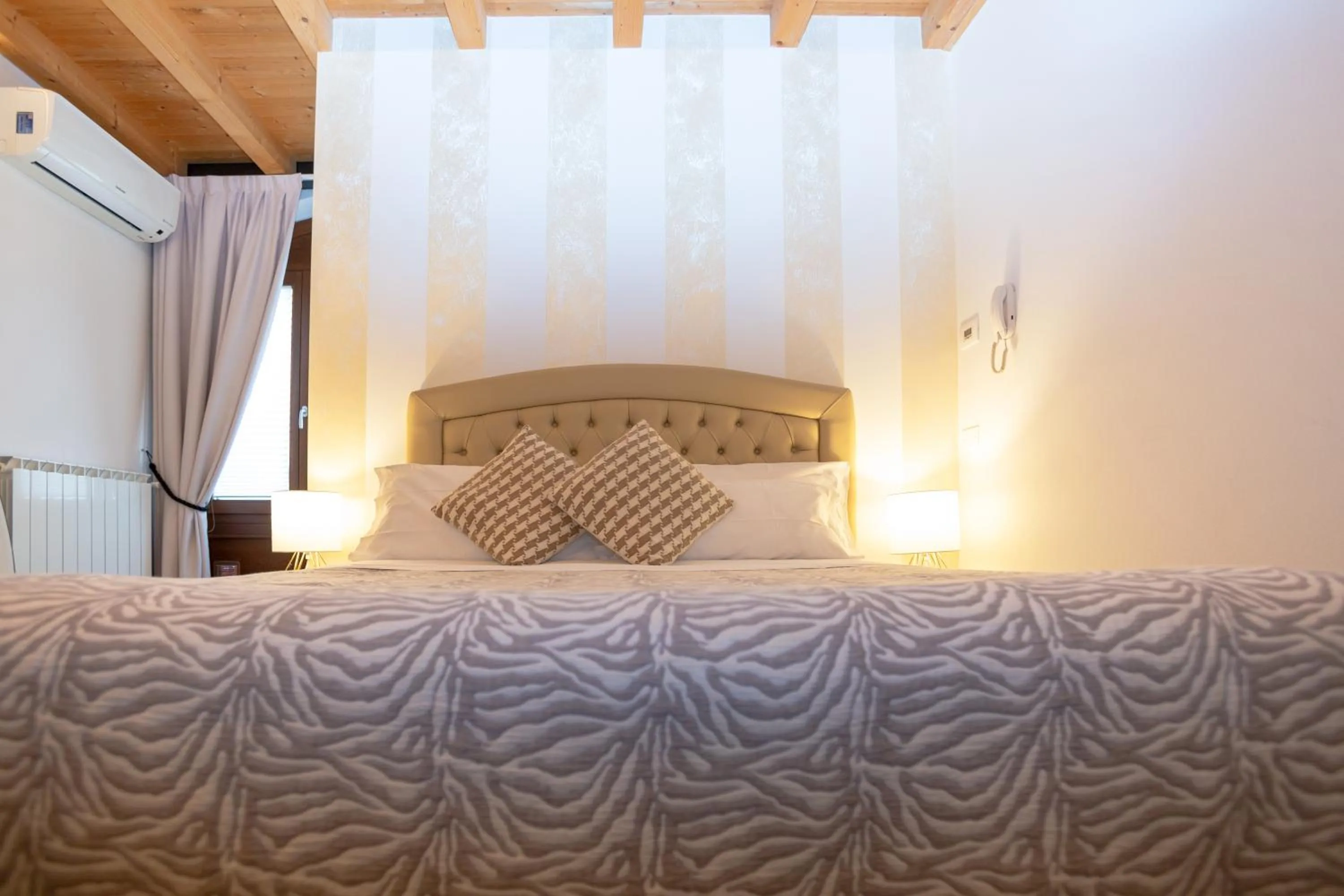 Bed in Giardino Giusti House & Court