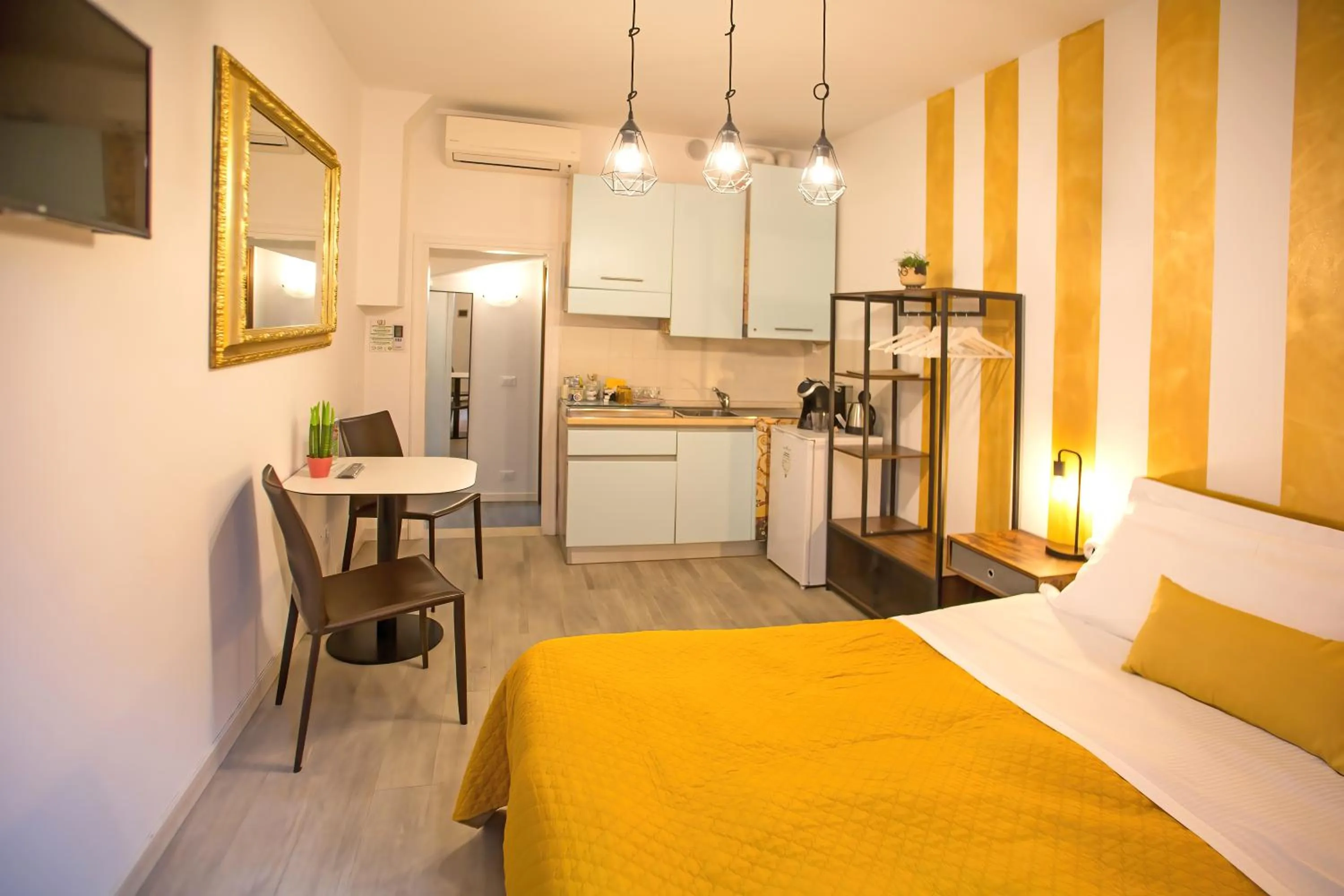 Bed in Giardino Giusti House & Court