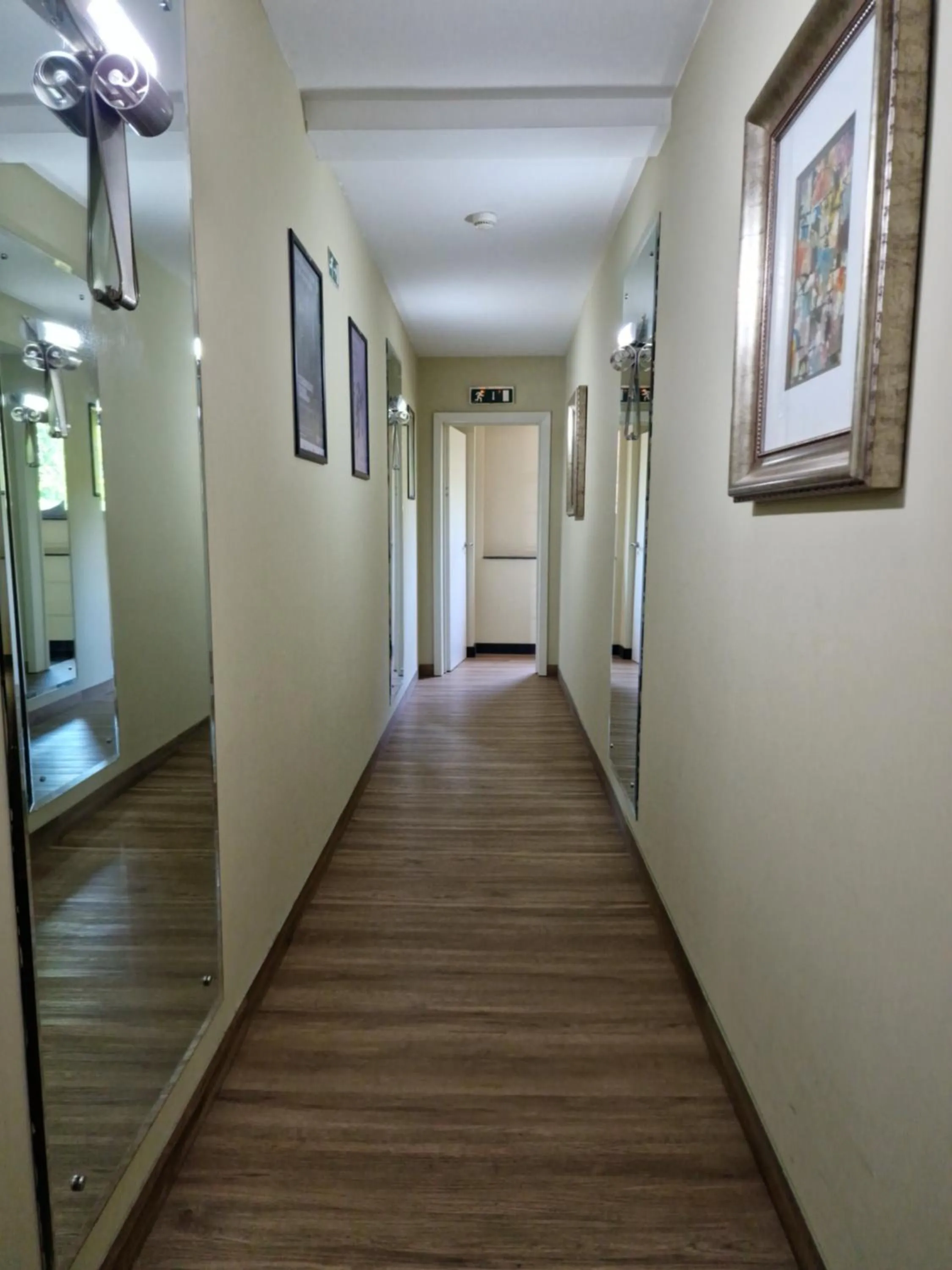 SKY APART HOTEL - Hotel EUROCAP