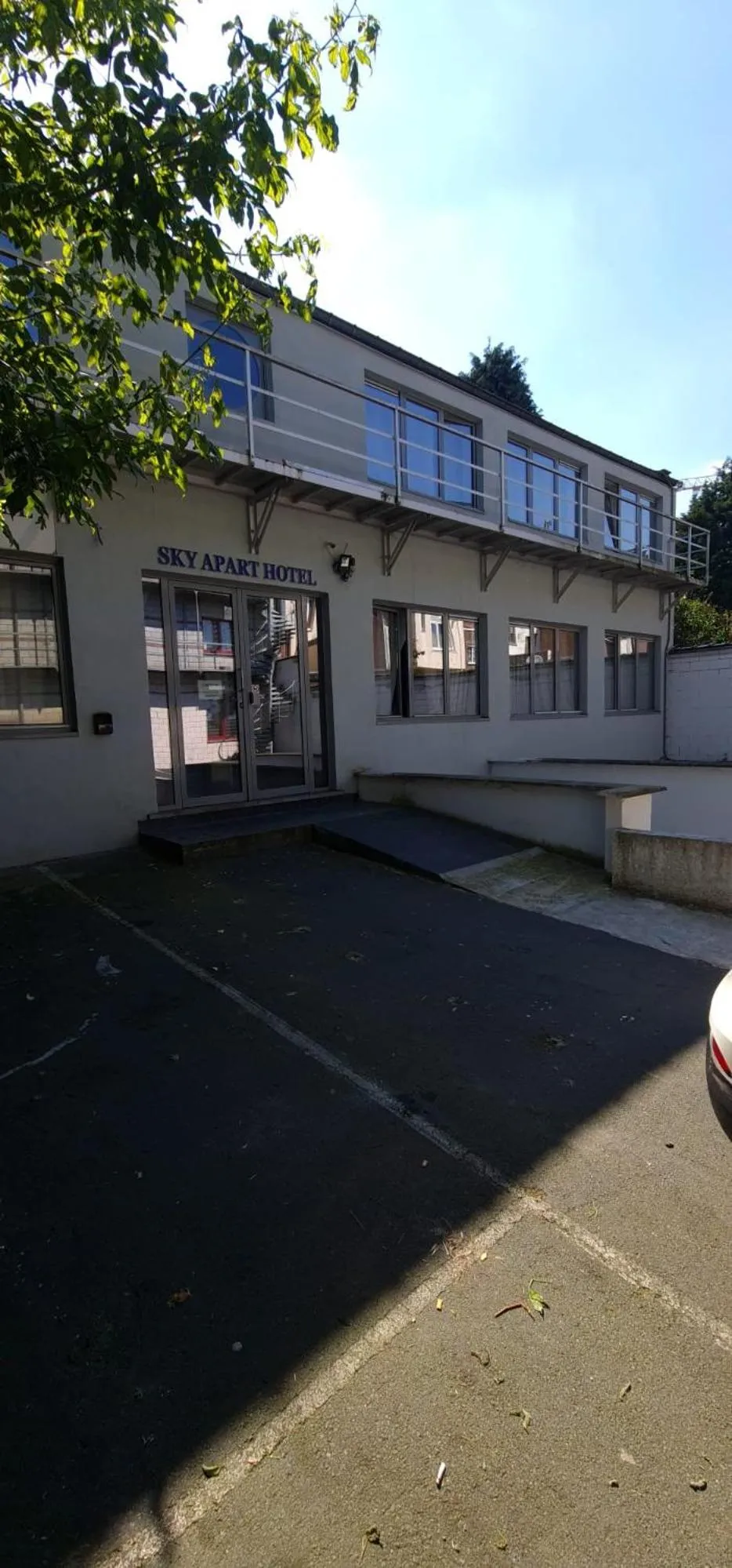 SKY APART HOTEL - Hotel EUROCAP