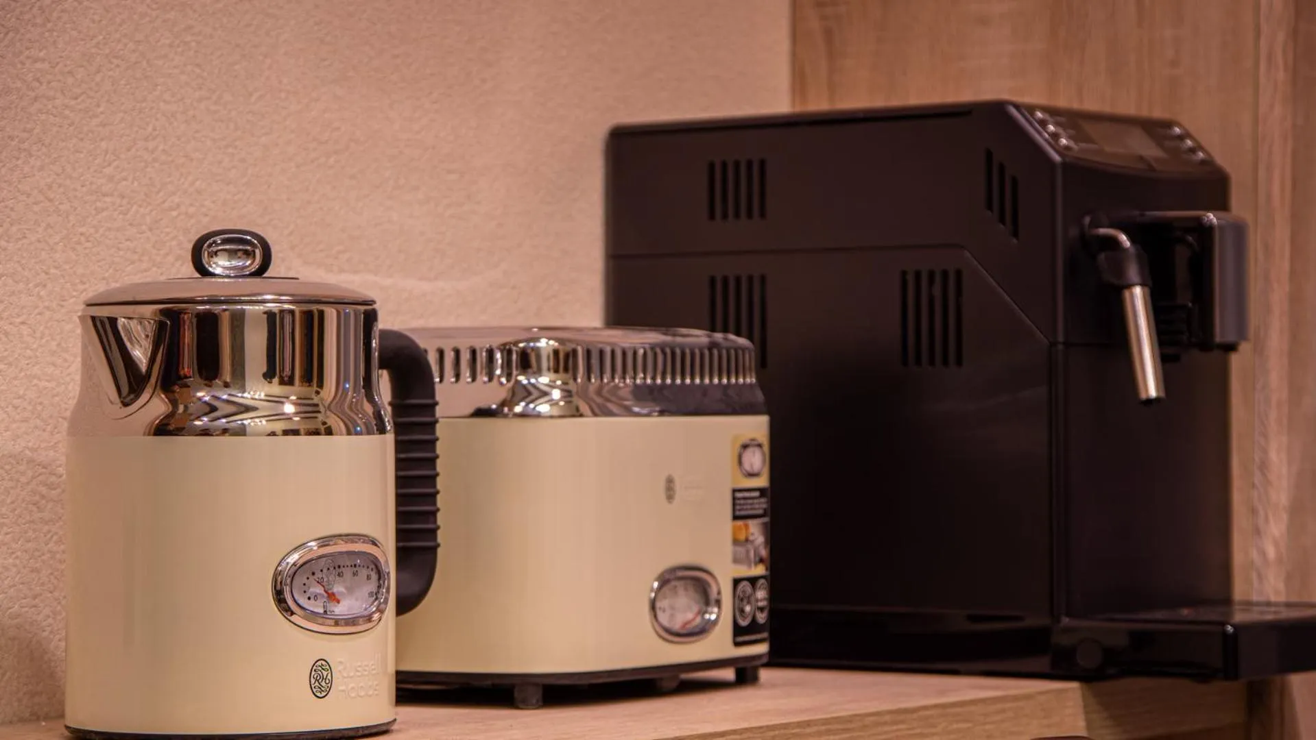 Coffee/tea facilities in Hermannstadt House