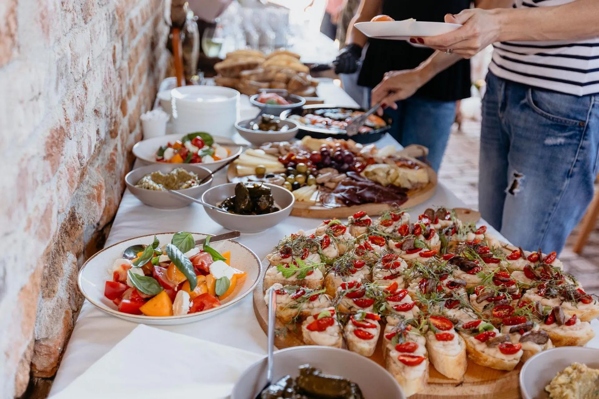 Restaurant/places to eat in Hermannstadt House