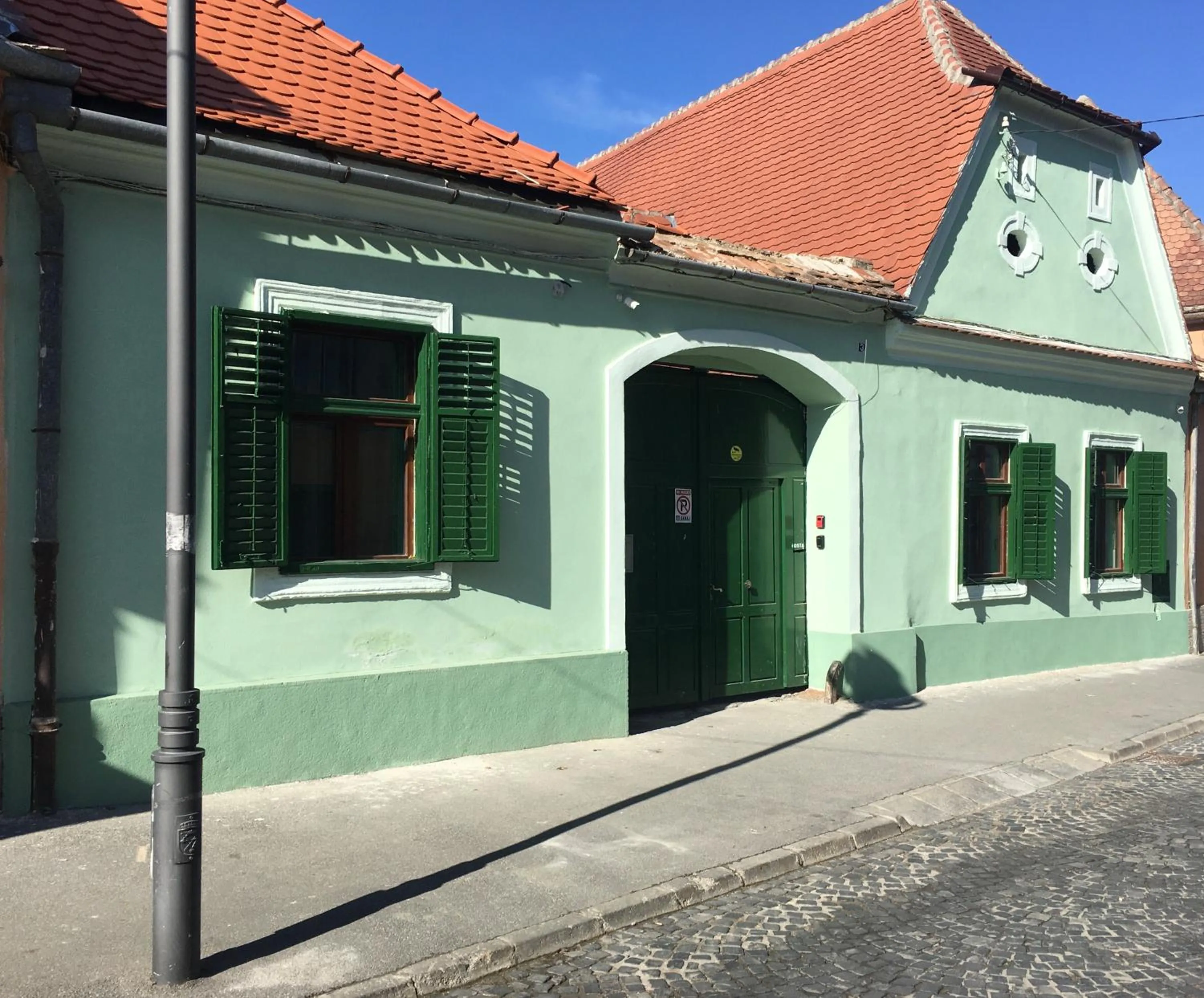 Facade/entrance in Hermannstadt House