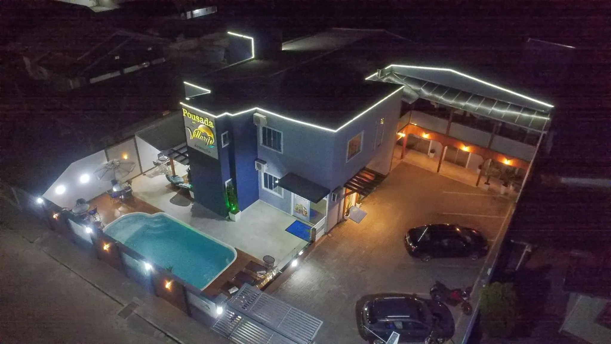 Night in Pousada Villarejo Armação