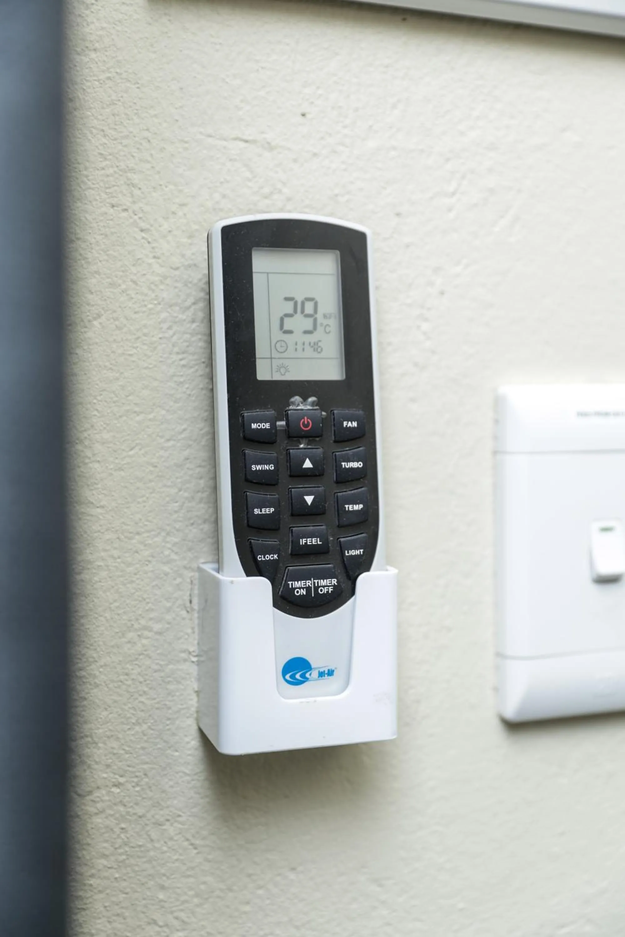 air conditioner in Q's Boutique Stay