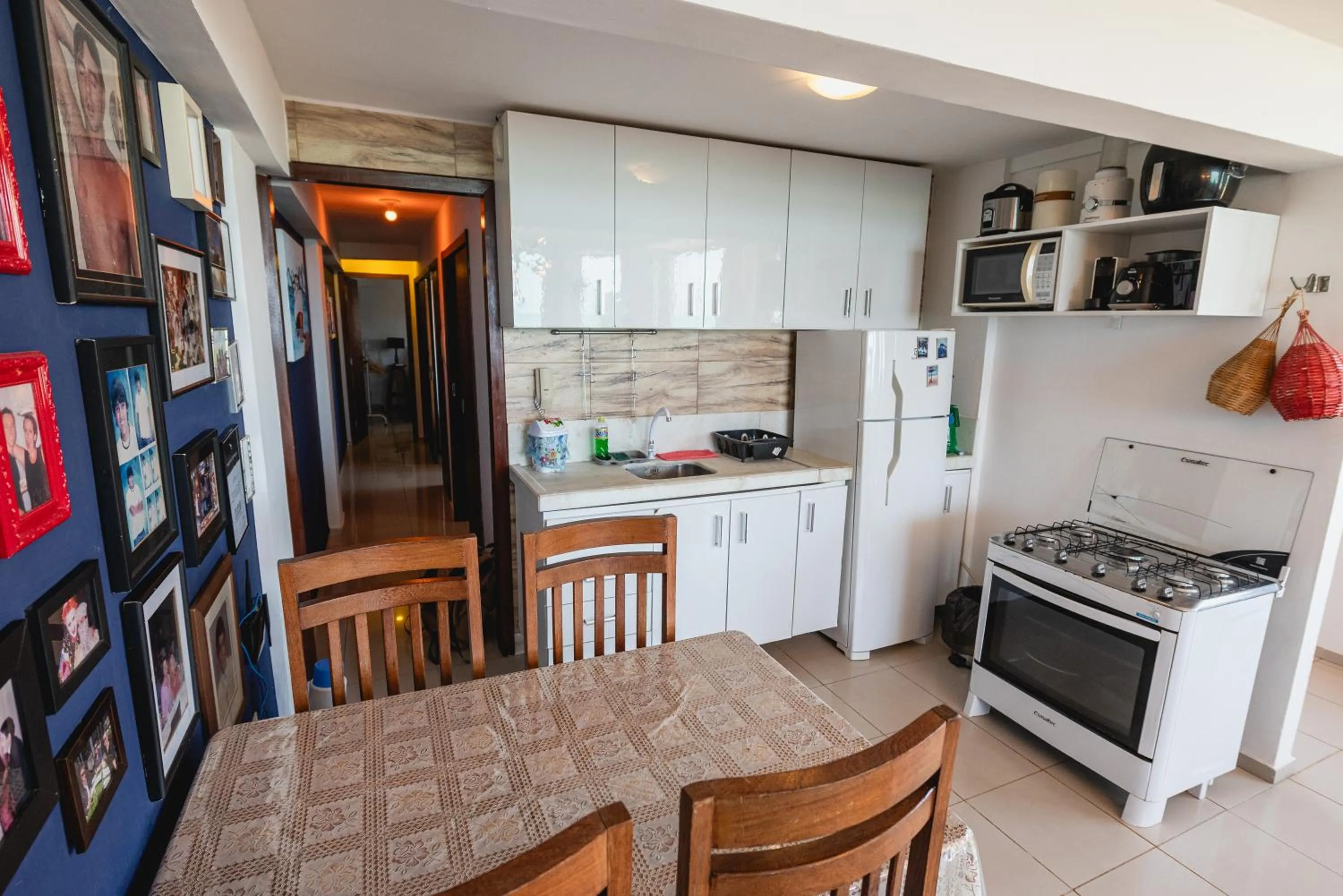 Kitchen or kitchenette in Apartamentos Natal Ponta Negra Vista Espetacular para o Mar