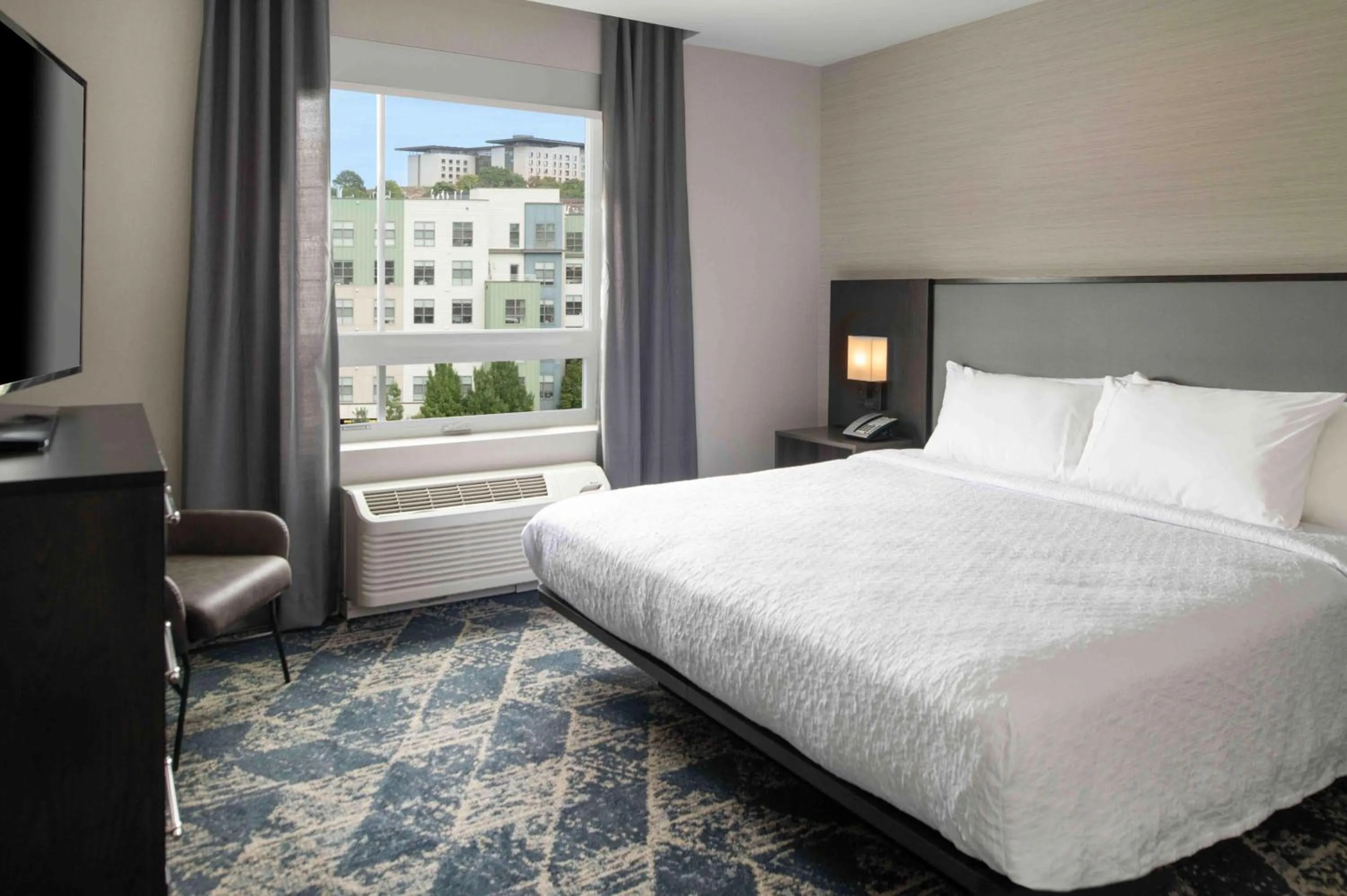 Bed in Homewood Suites By Hilton Boston Logan Airport Chelsea