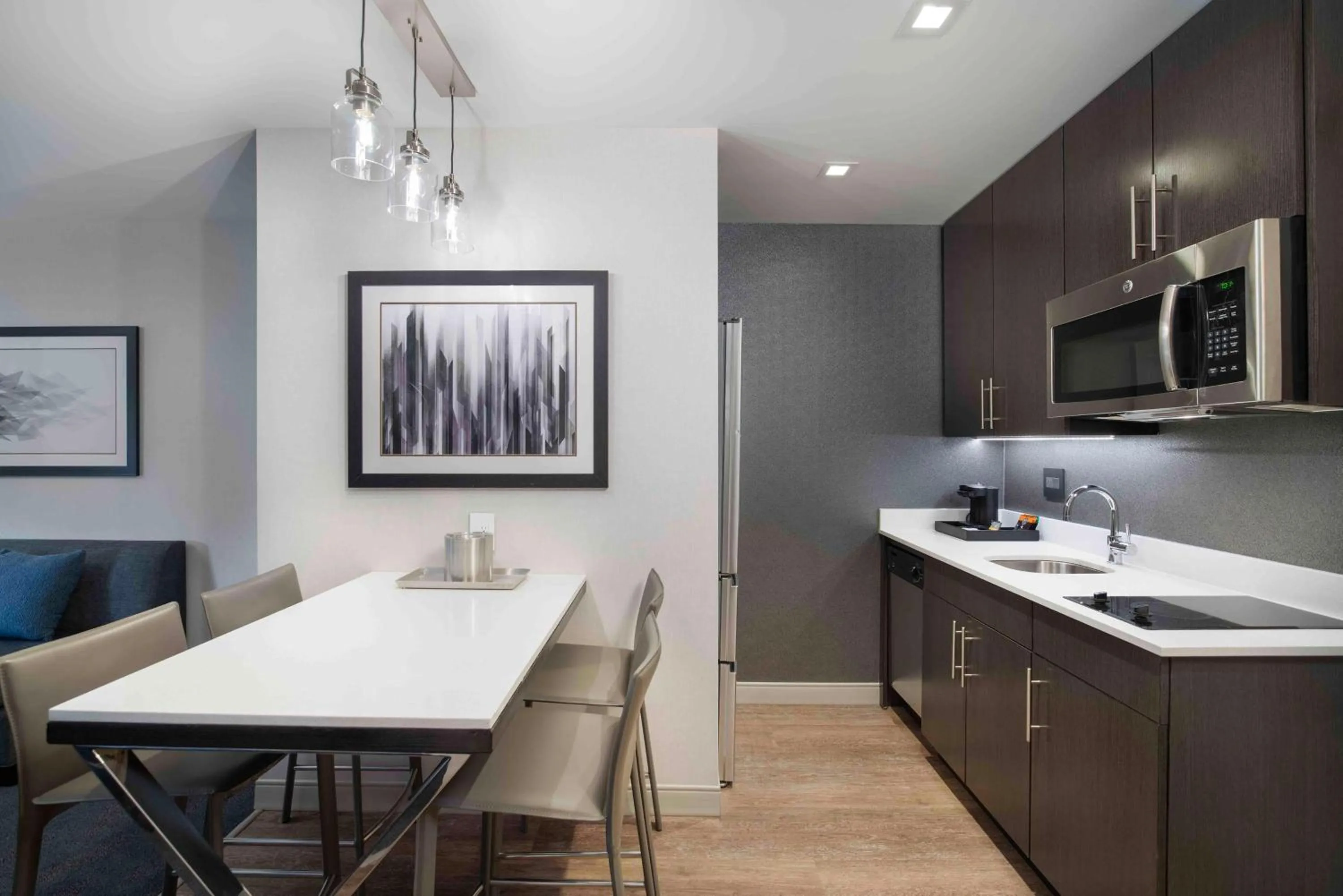 Kitchen or kitchenette in Homewood Suites By Hilton Boston Logan Airport Chelsea