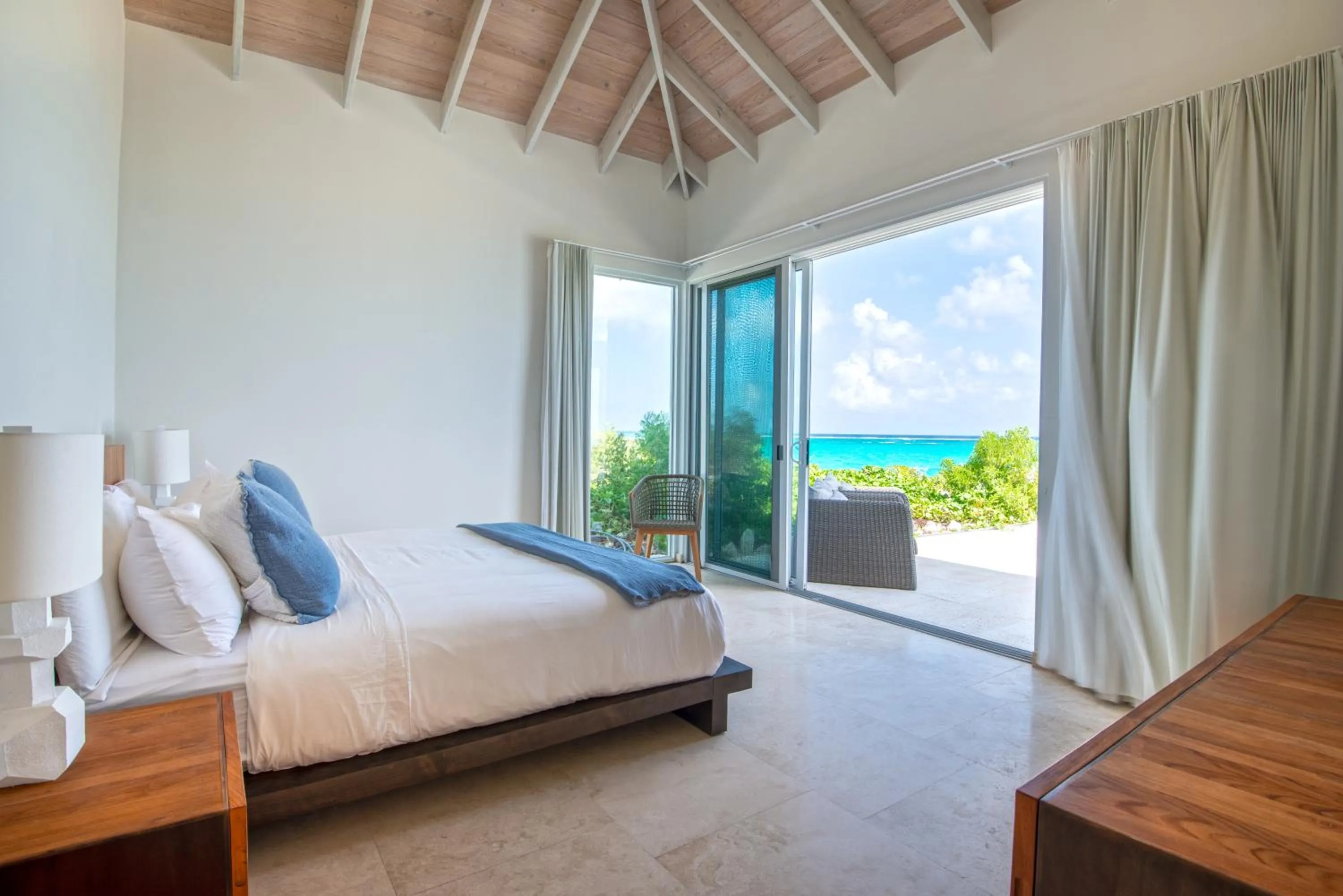 Bedroom, Bed in Sailrock South Caicos, Small Luxury Hotels of the World