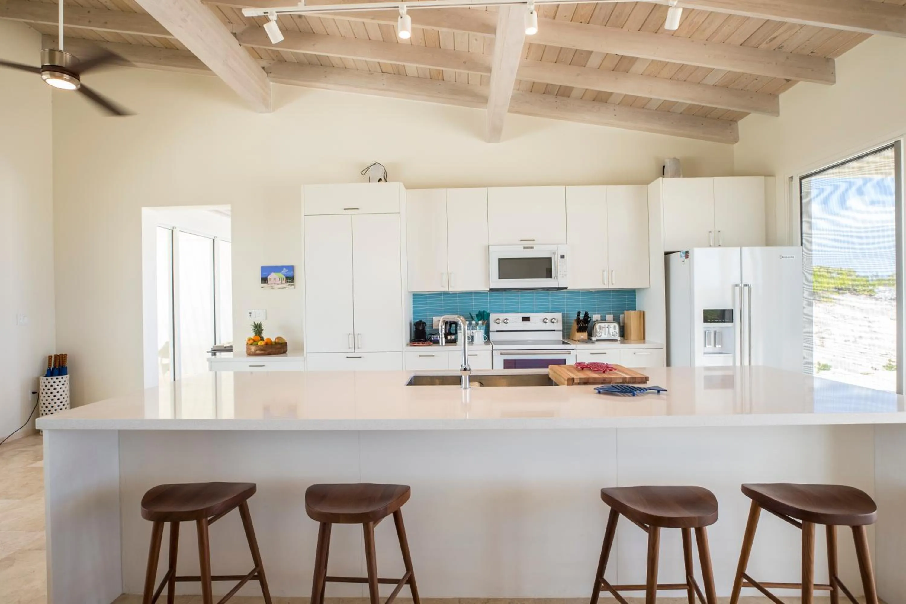 Kitchen or kitchenette in Sailrock South Caicos, Small Luxury Hotels of the World