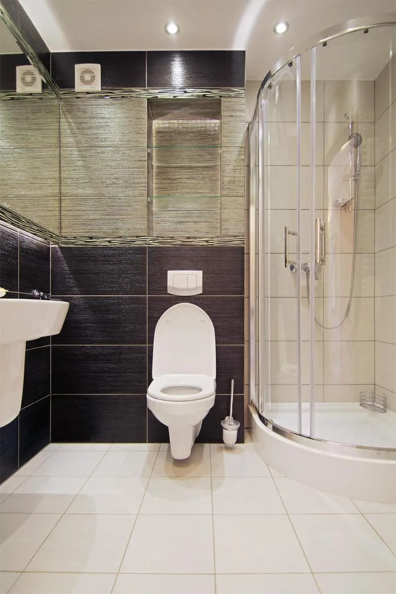 Bathroom in Dolina Leśnicy SKI & SPA Resort