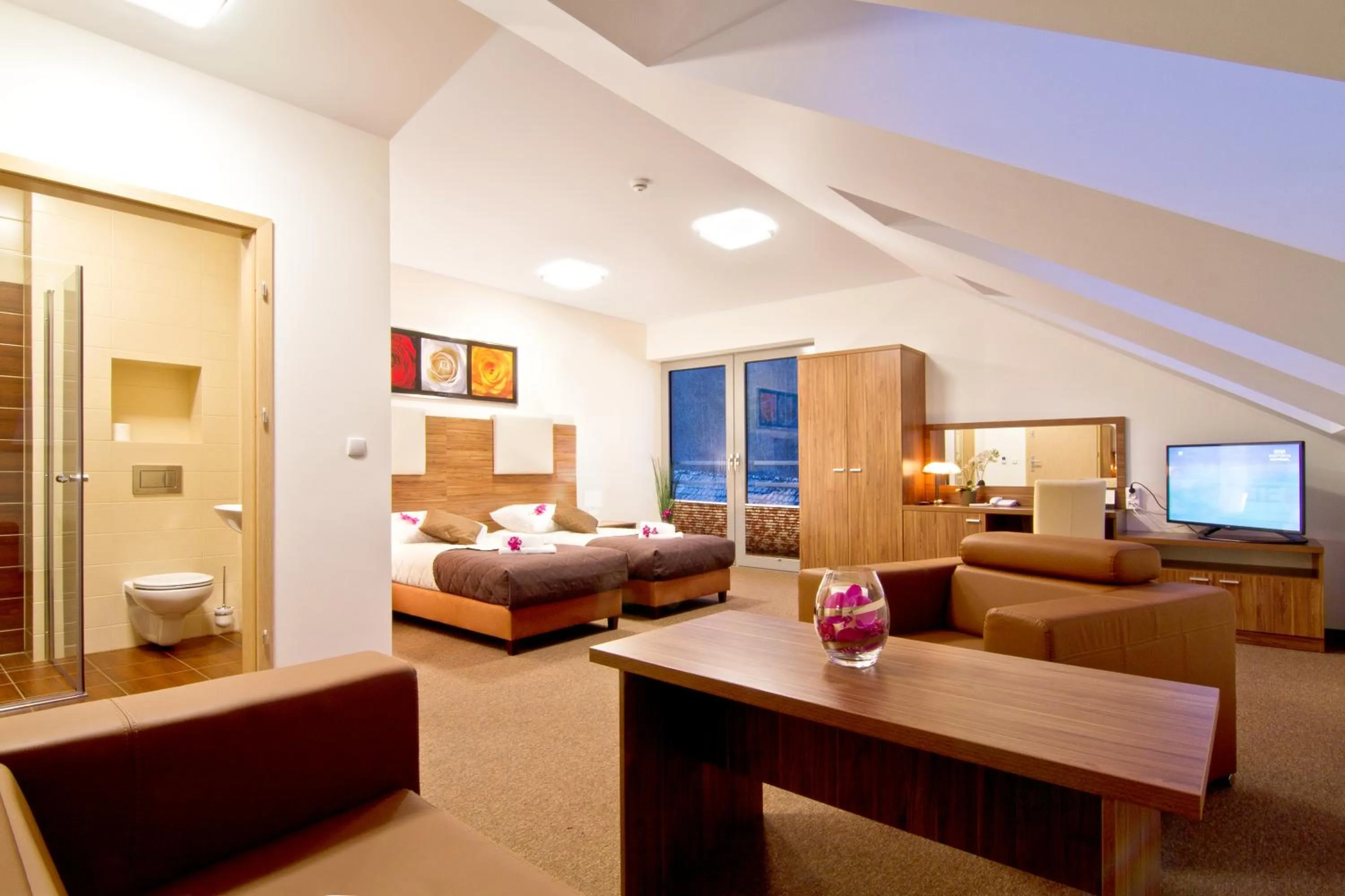 Bed in Dolina Leśnicy SKI & SPA Resort