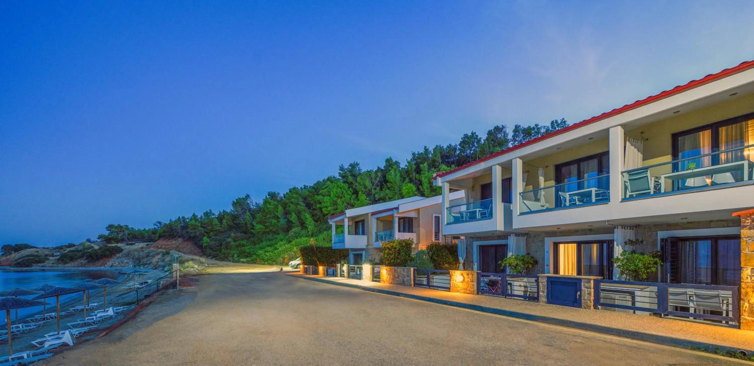 Property building in Elpiniki Luxury Apartments