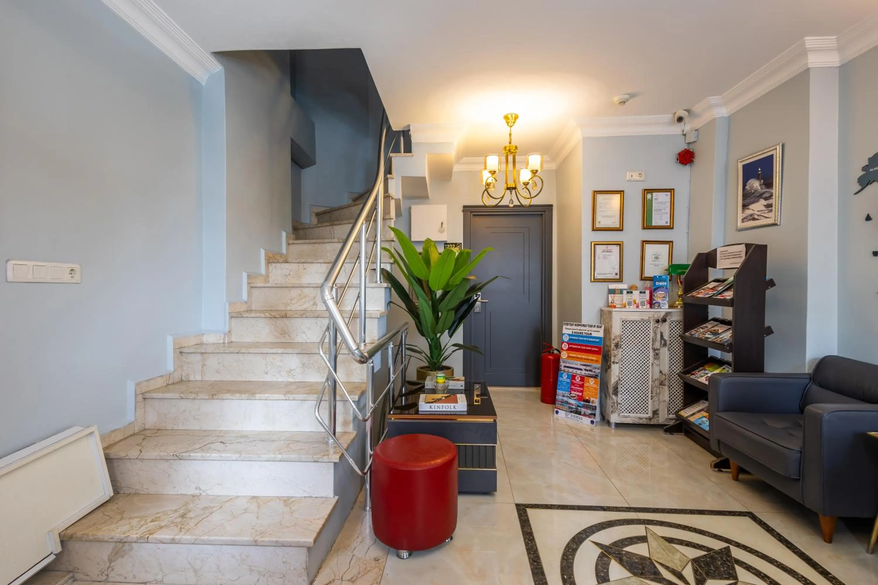 Lobby or reception in Sultanahmet inn Hotel