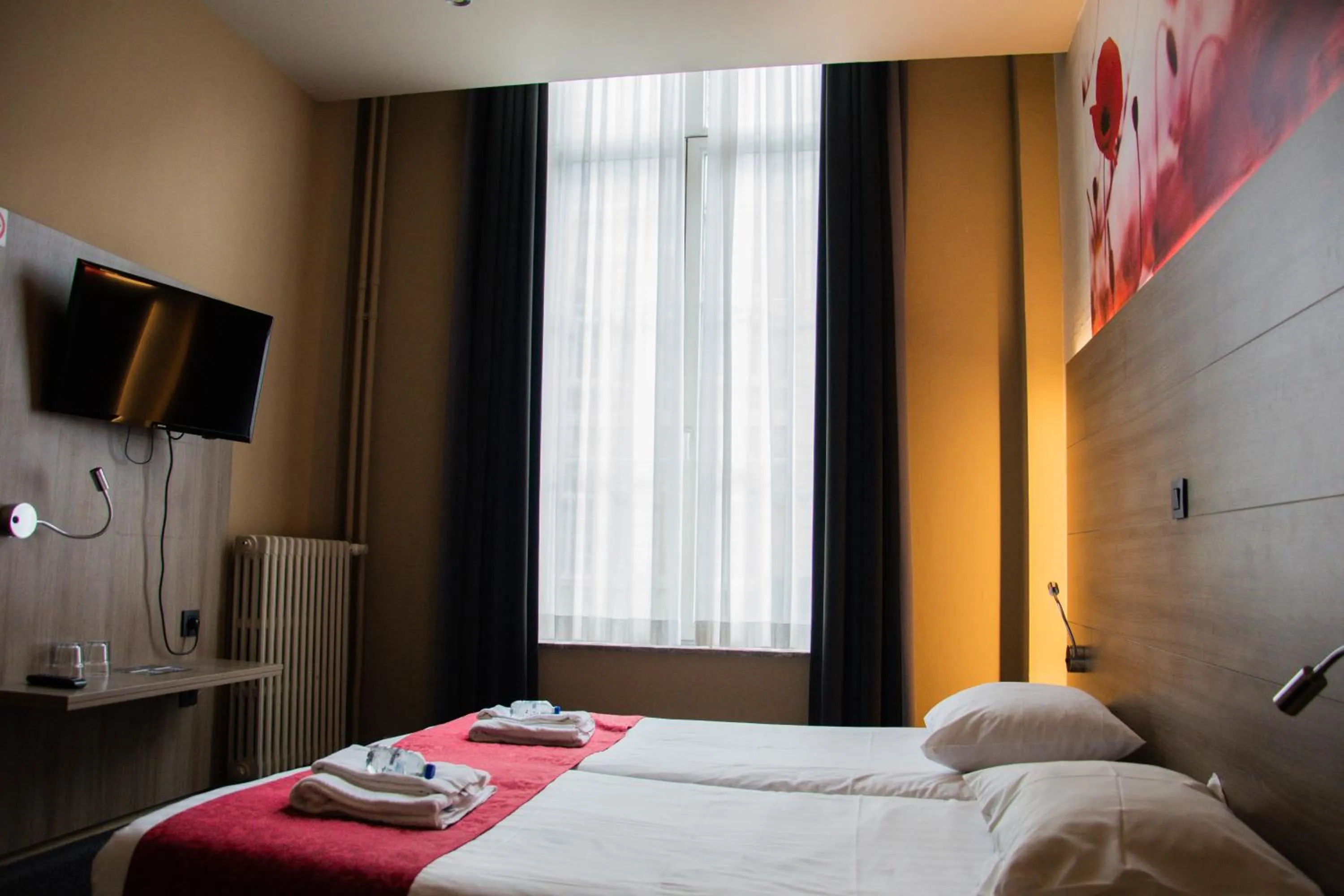 Bed in Hotel Industrie