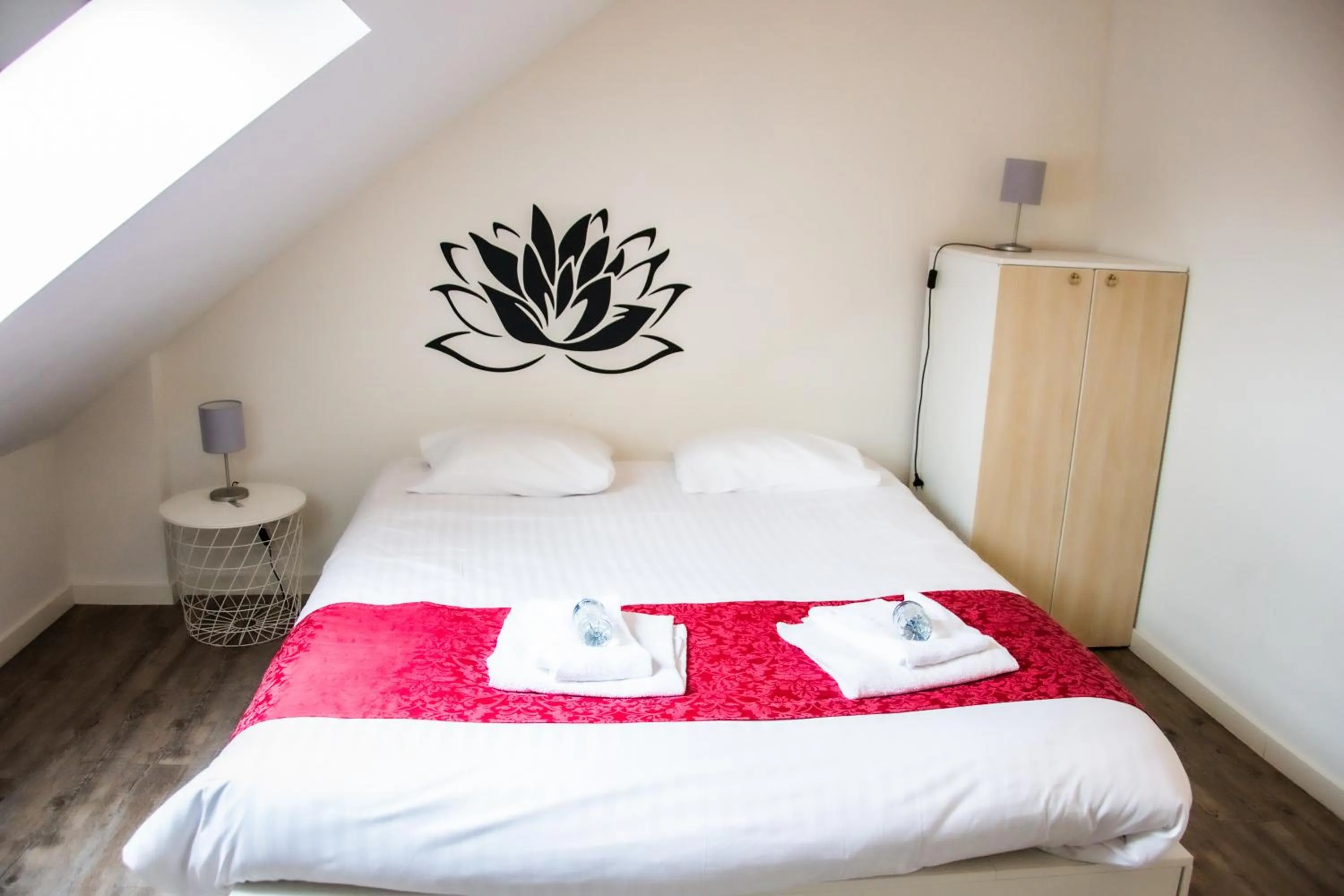 Bedroom, Bed in Hotel Industrie