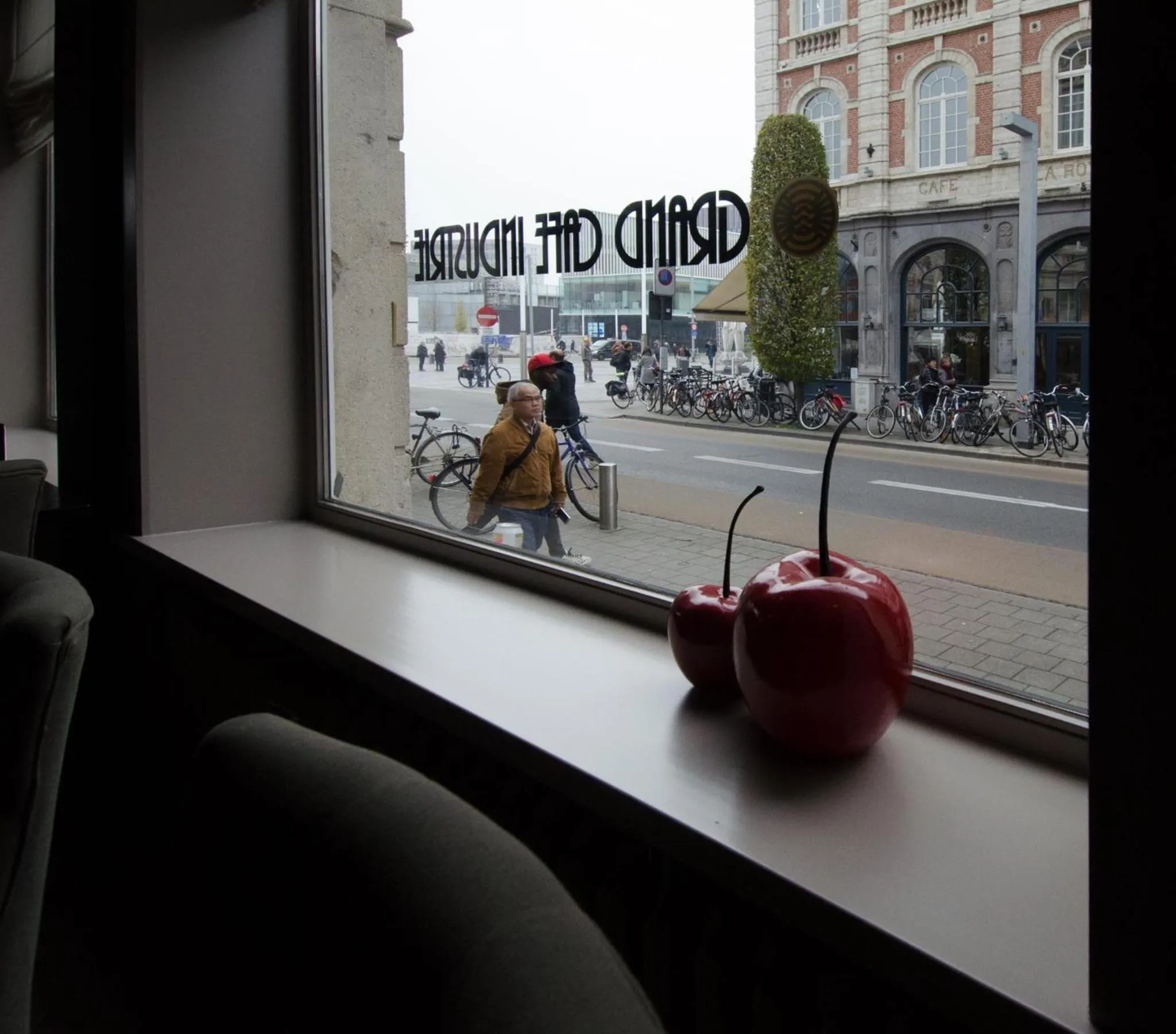 Restaurant/places to eat in Hotel Industrie