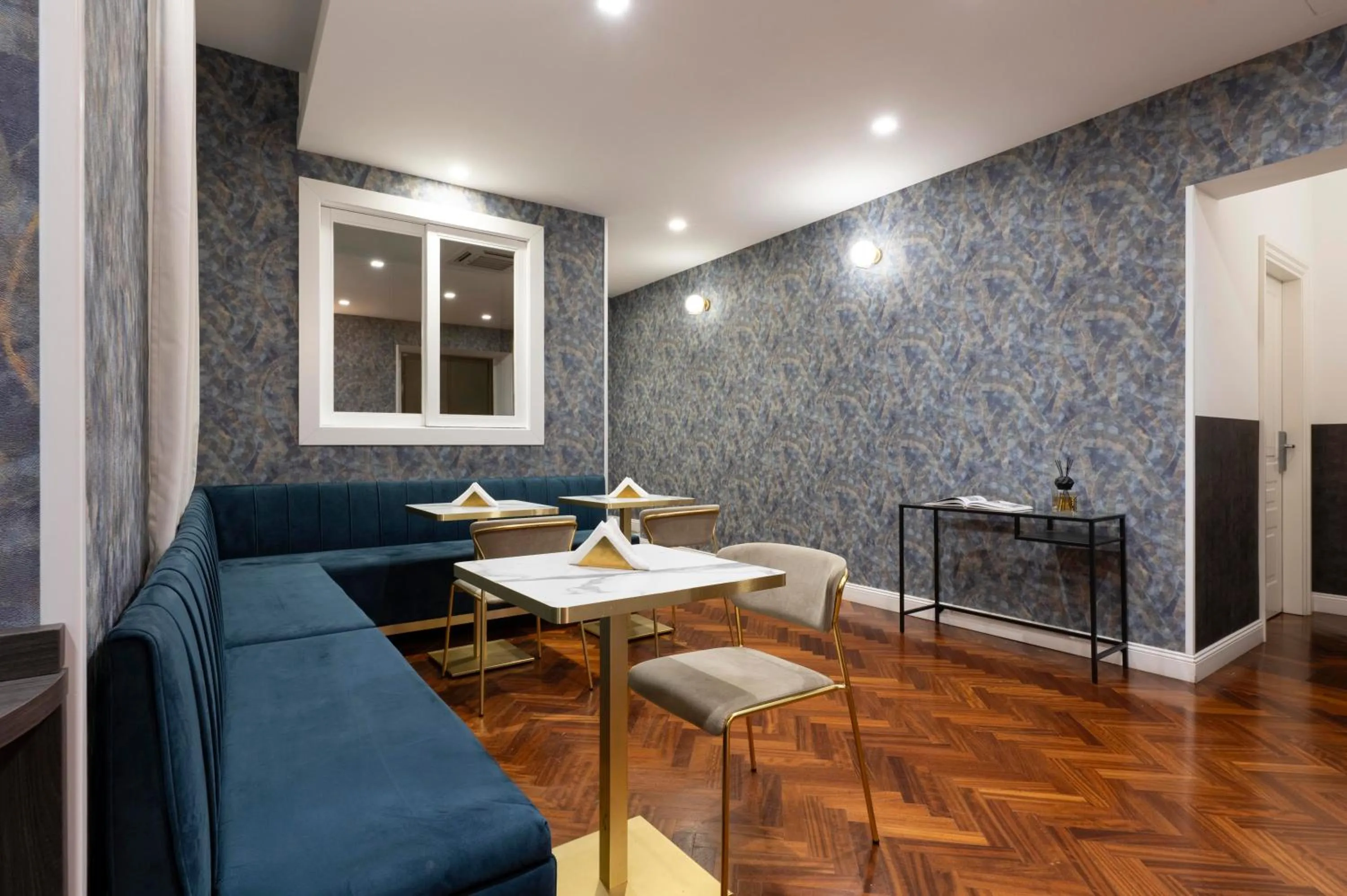 Breakfast in Vittoriano Suite