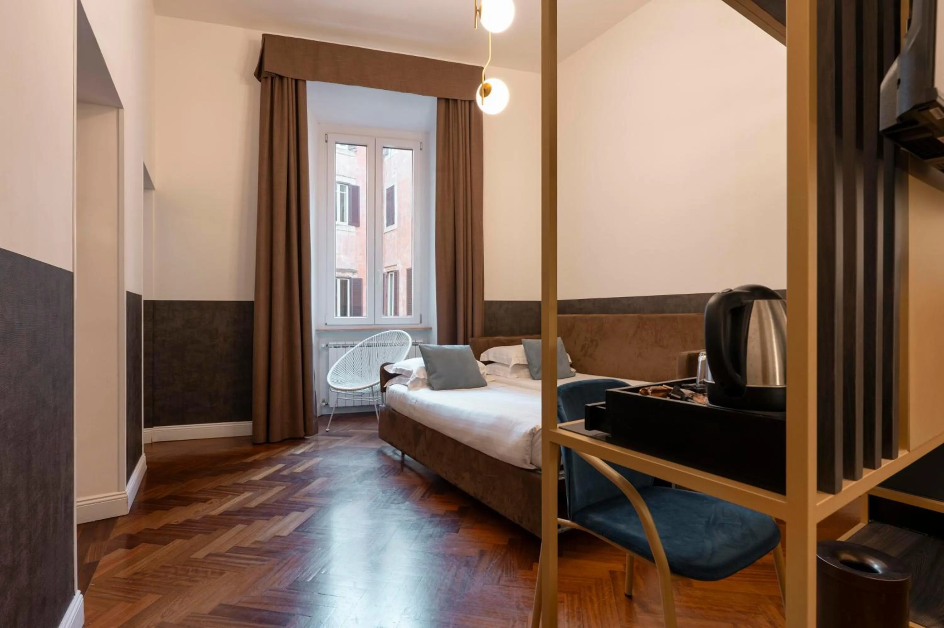 Bed in Vittoriano Suite