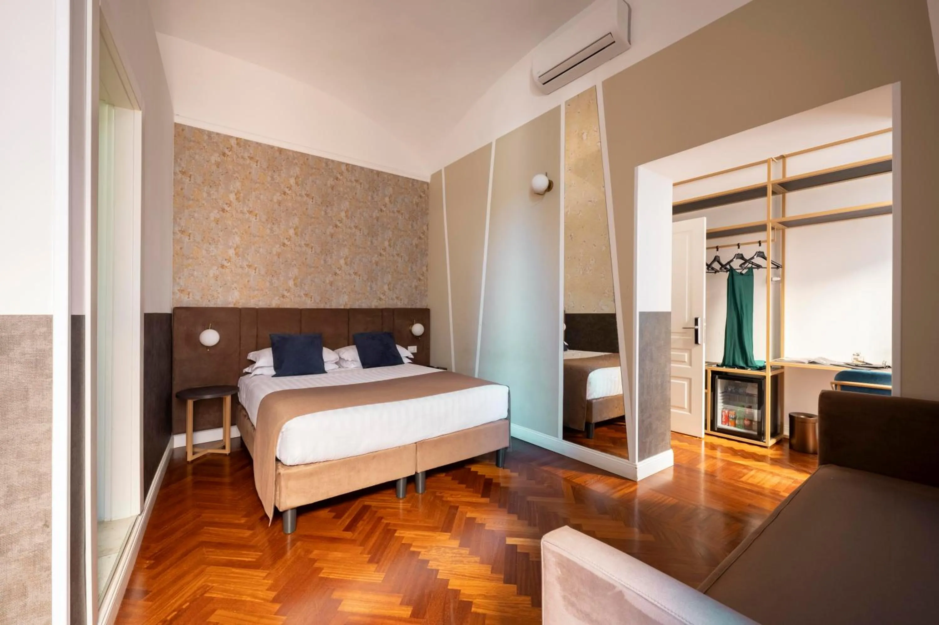 Bed in Vittoriano Suite