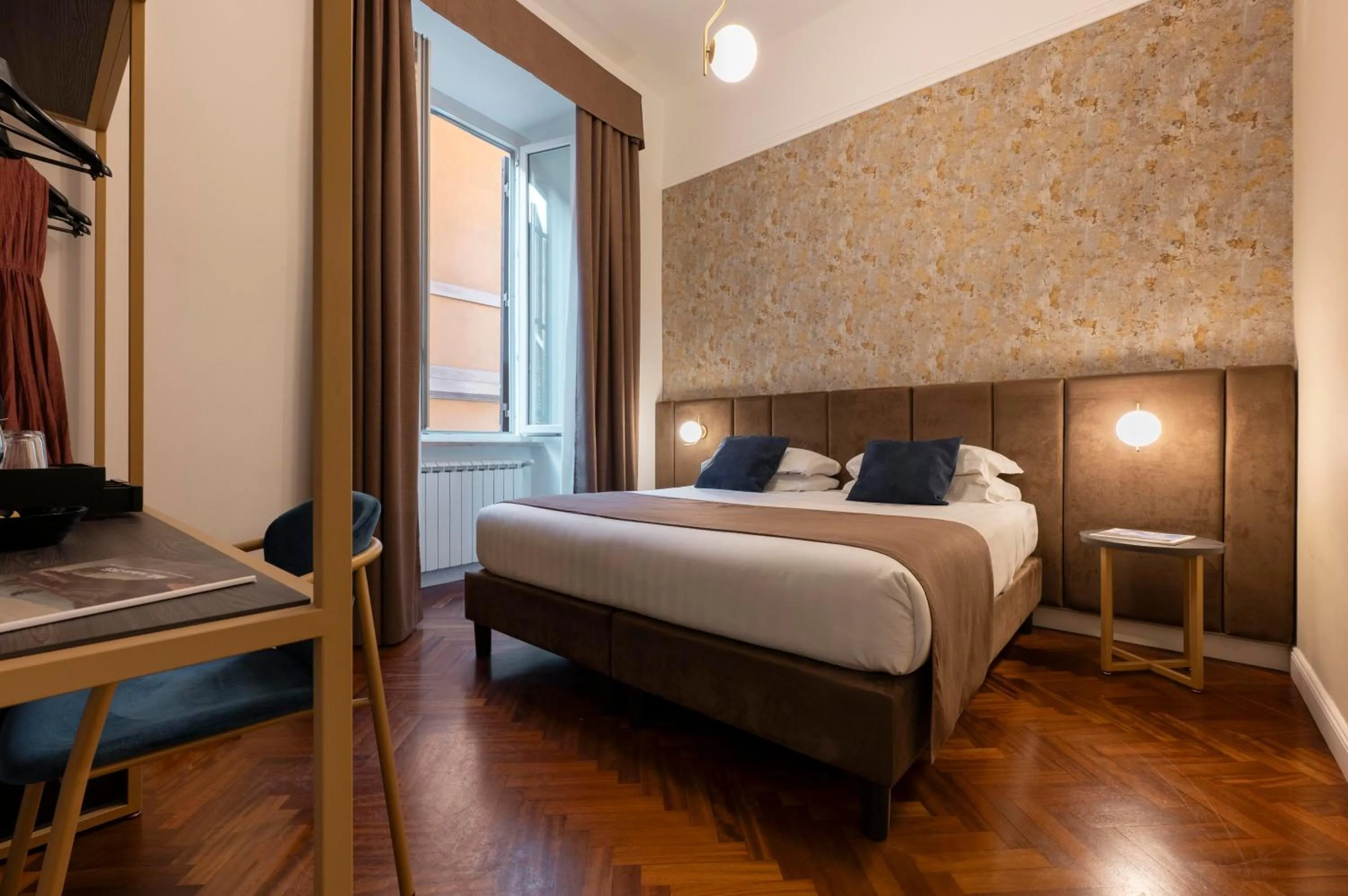 Bed in Vittoriano Suite