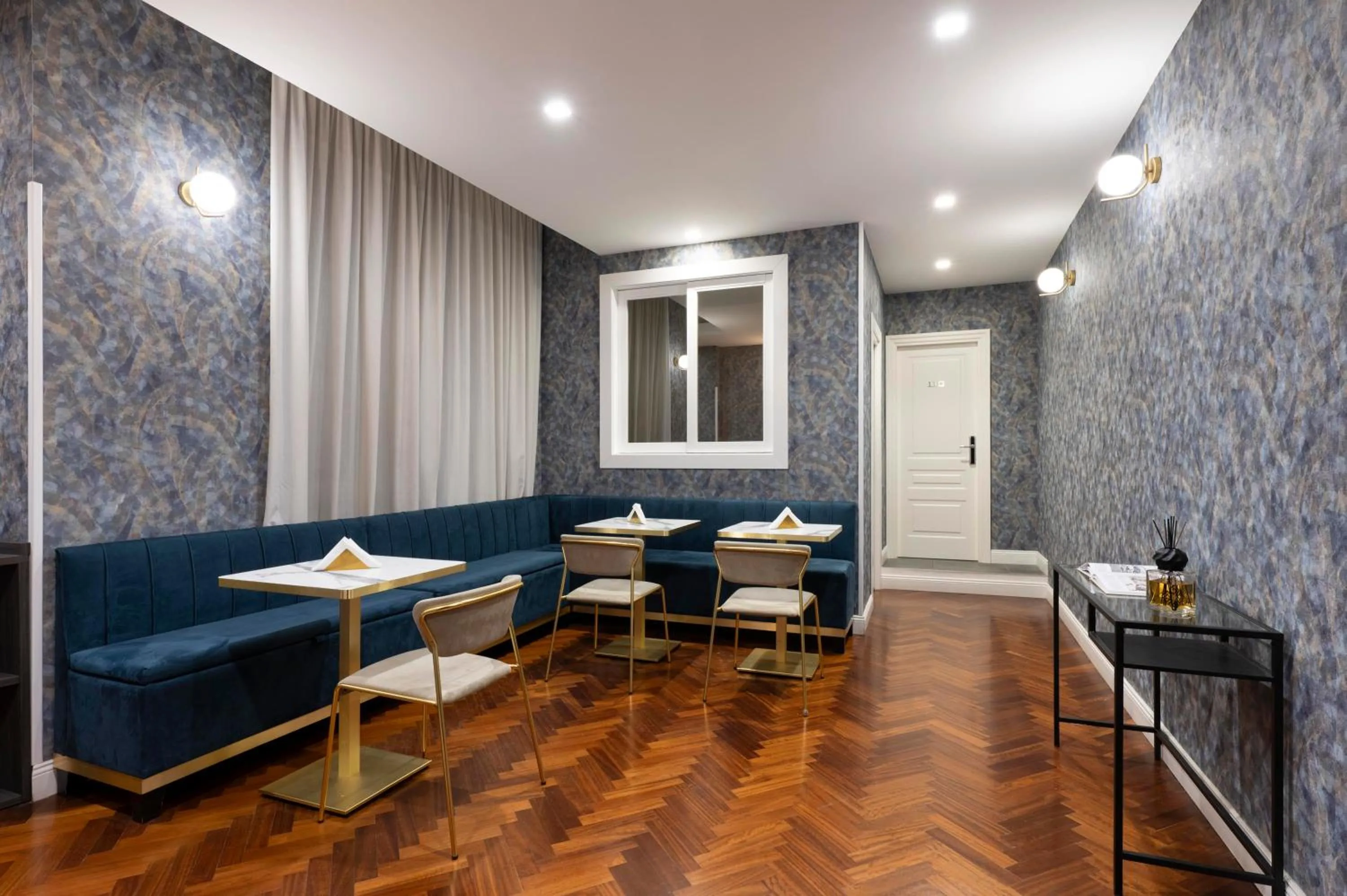 Breakfast in Vittoriano Suite