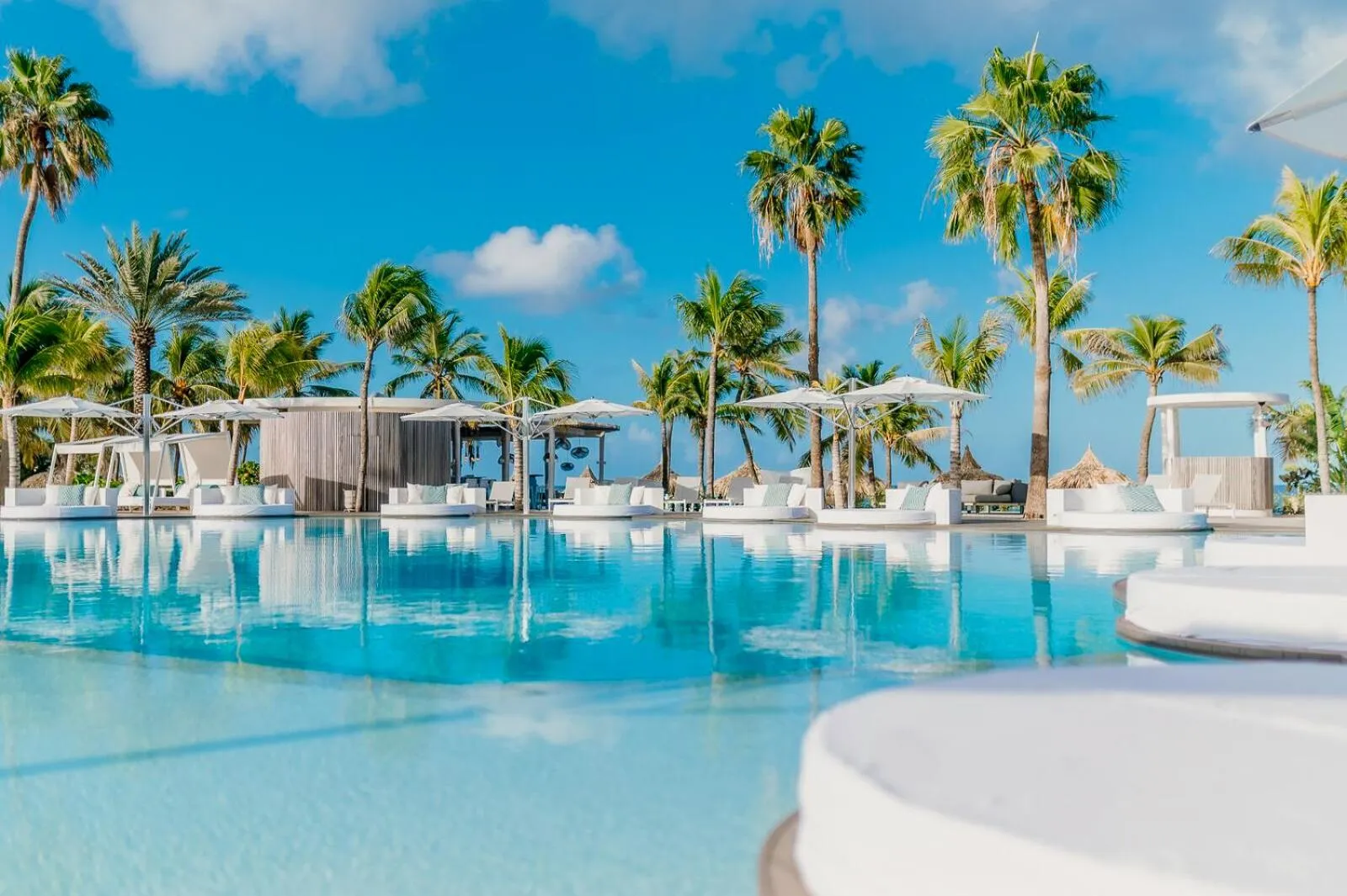 Swimming pool in Van der Valk Plaza Beach & Dive Resort Bonaire - ALL INCLUSIVE