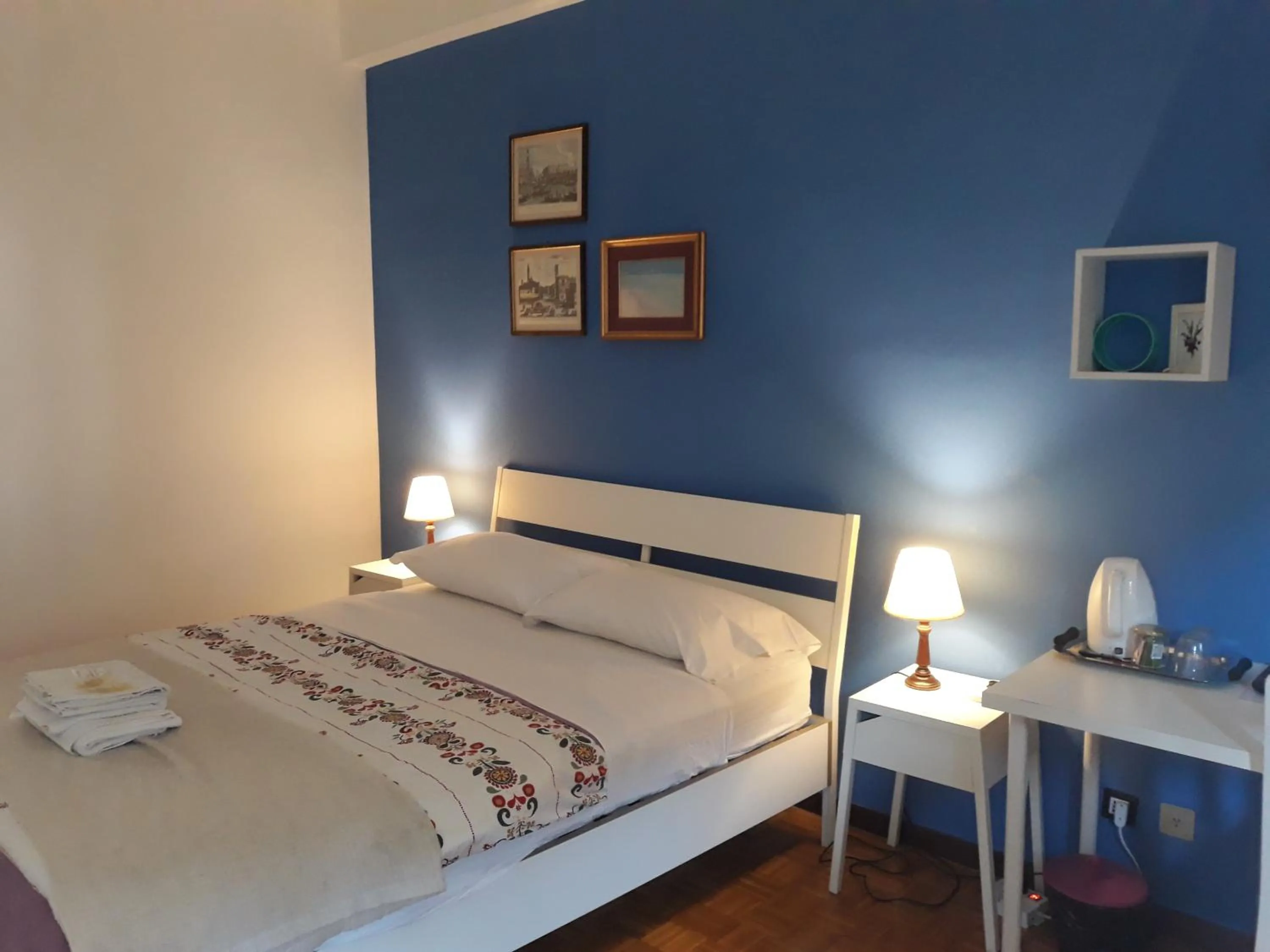 Photo of the whole room in My Sweet Rooms