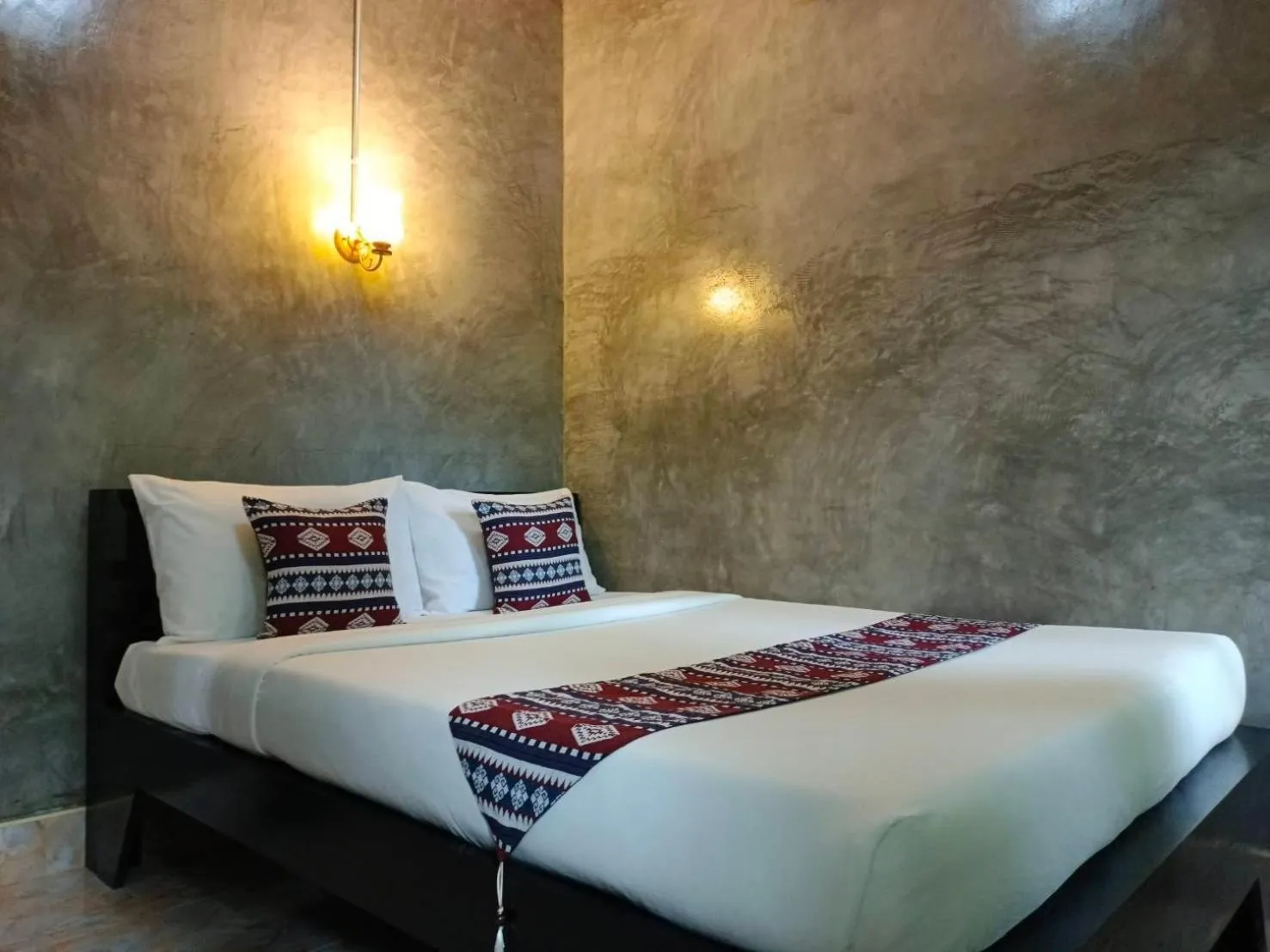 Bed in Siam Lanta Resort - SHA Extra Plus