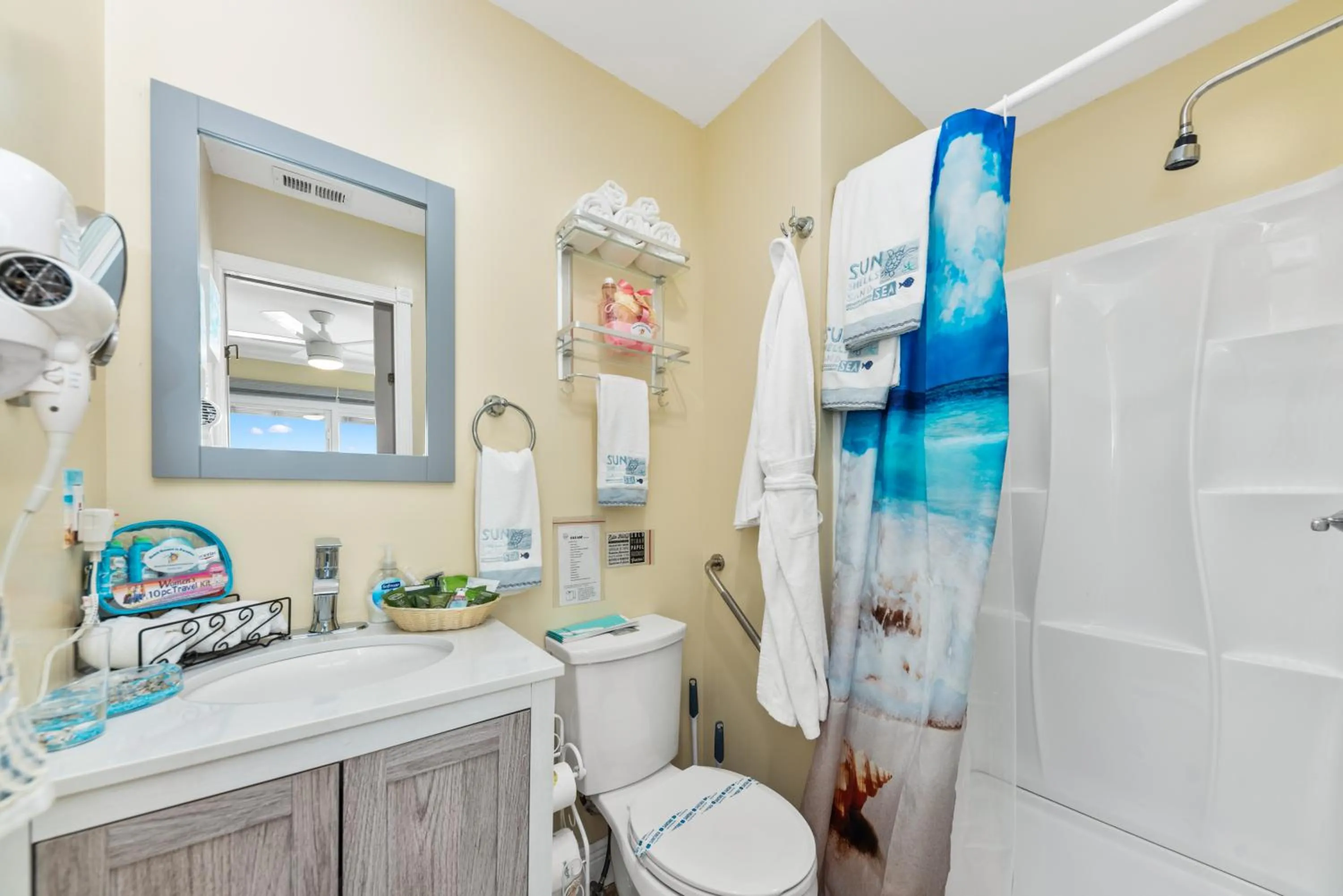 Shower in As Good as it Gets