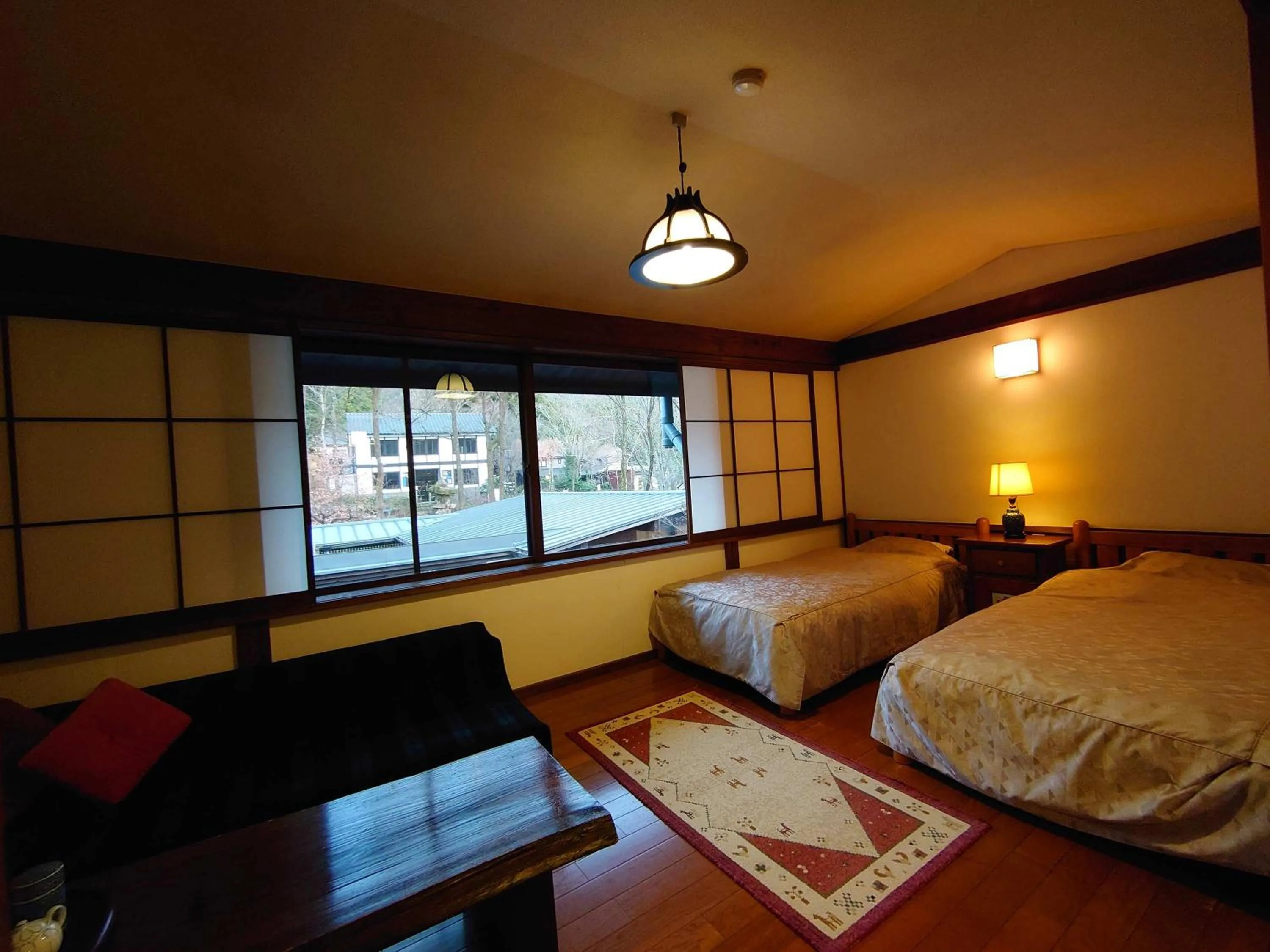 Photo of the whole room in Yufuin Onsen Auberge Kunugiya