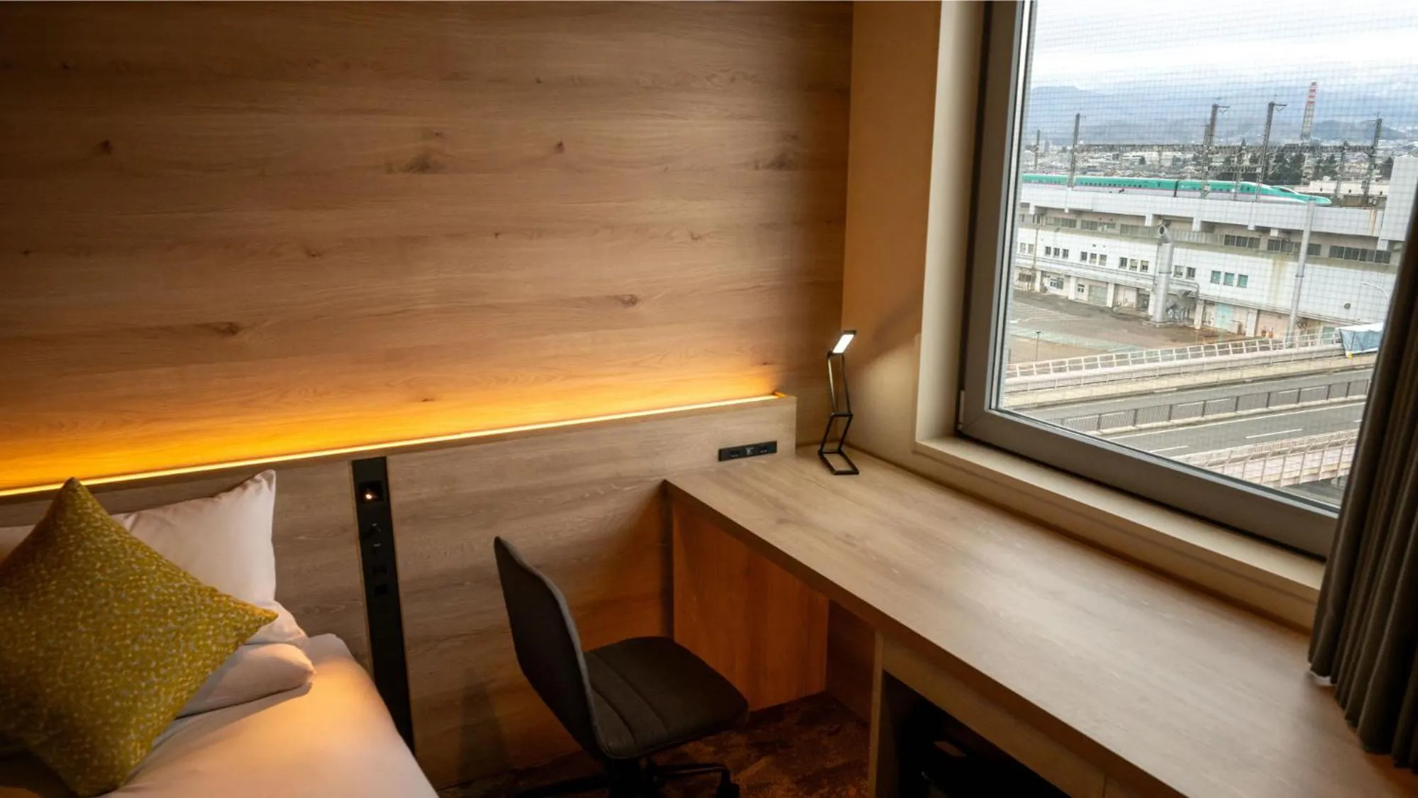 JR-East Hotel Mets Fukushima