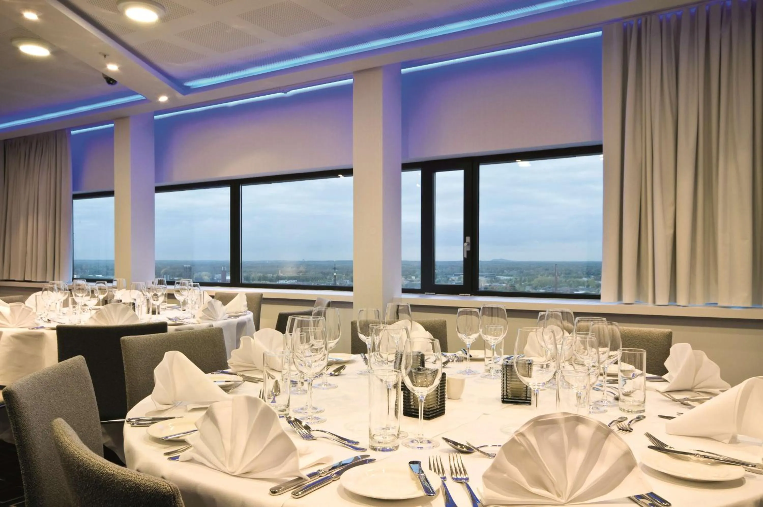 Restaurant/places to eat in Radisson Blu Hotel, Hasselt