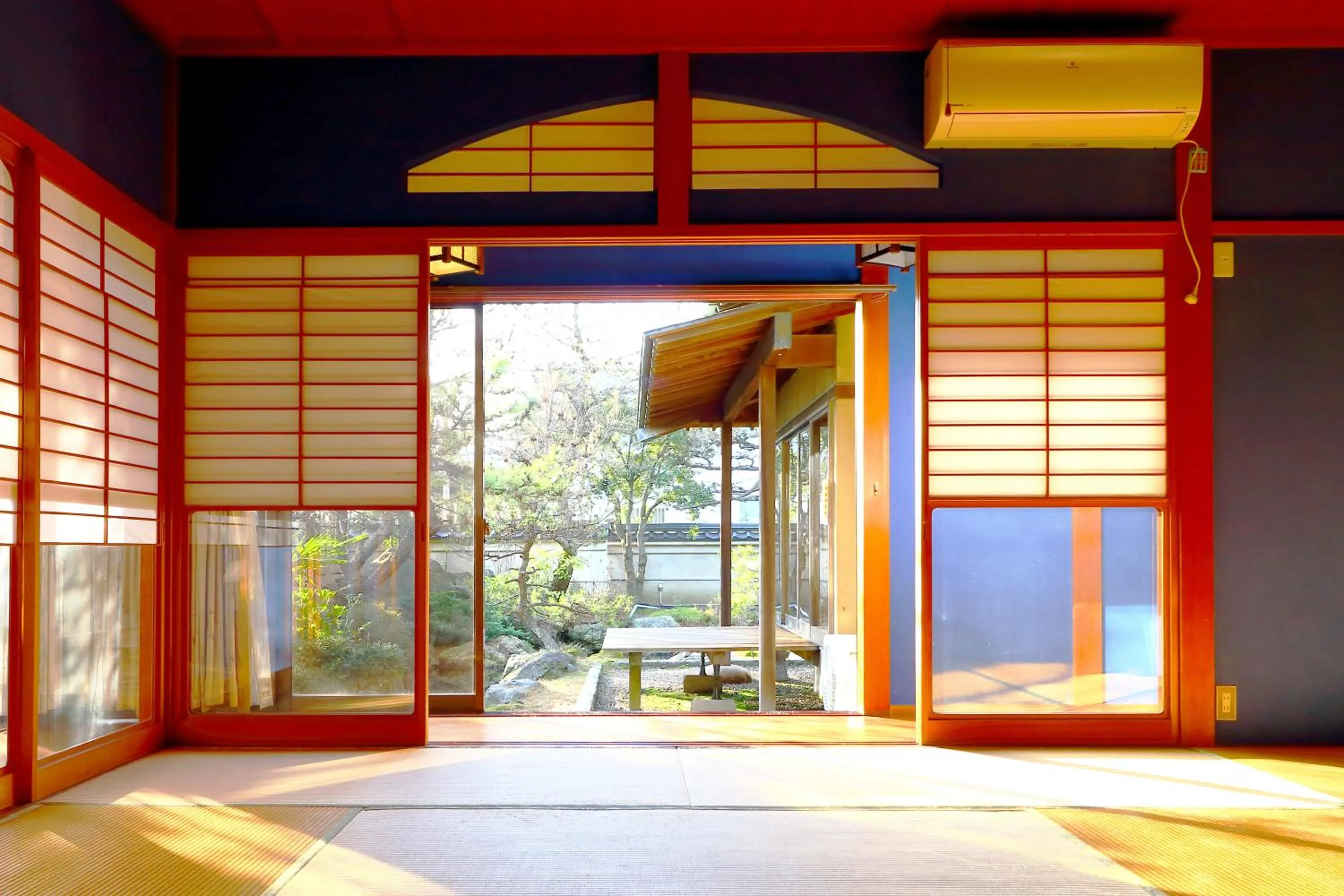 Photo of the whole room in Ryokan Karasawa