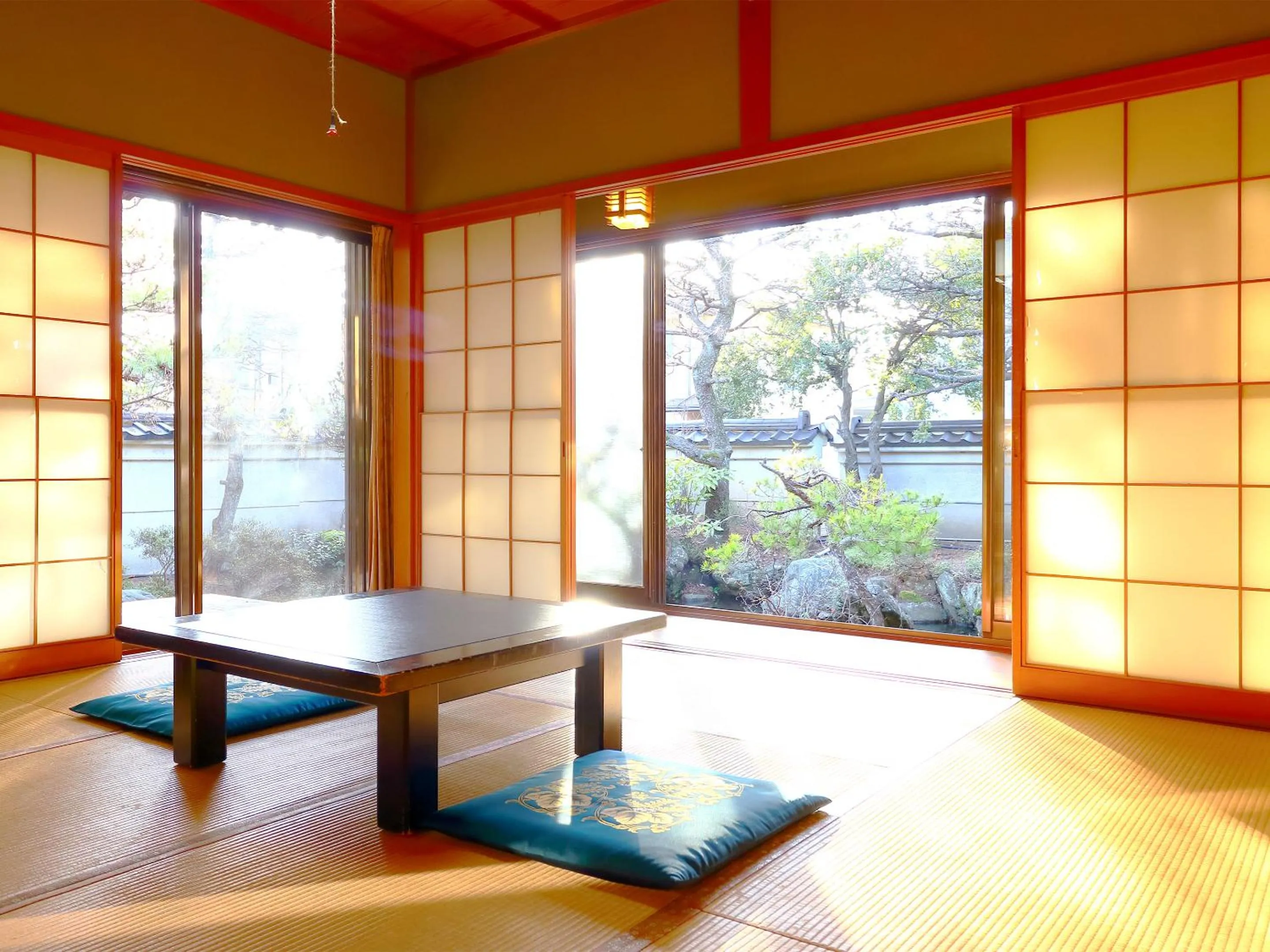 Photo of the whole room in Ryokan Karasawa
