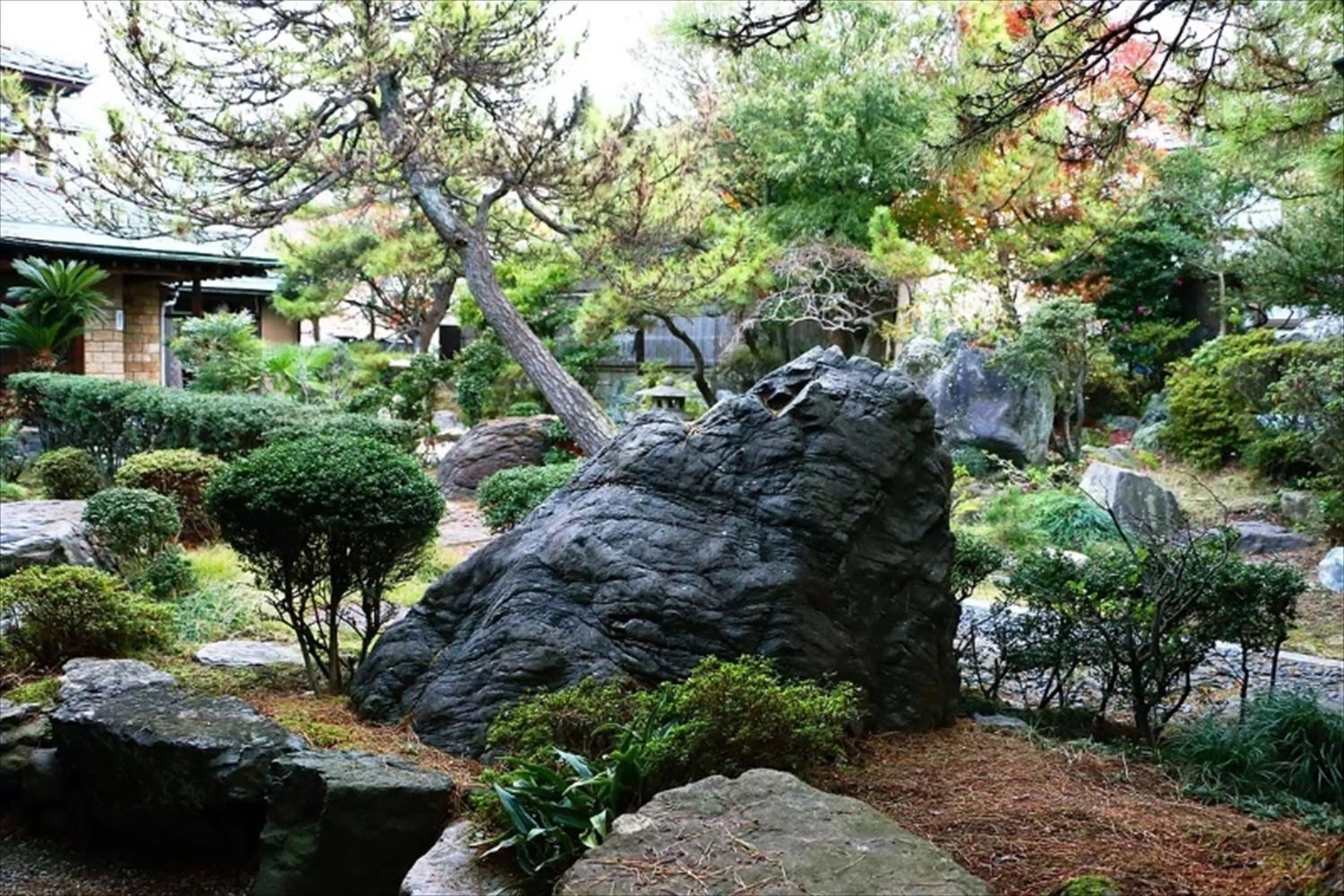 Garden in Ryokan Karasawa
