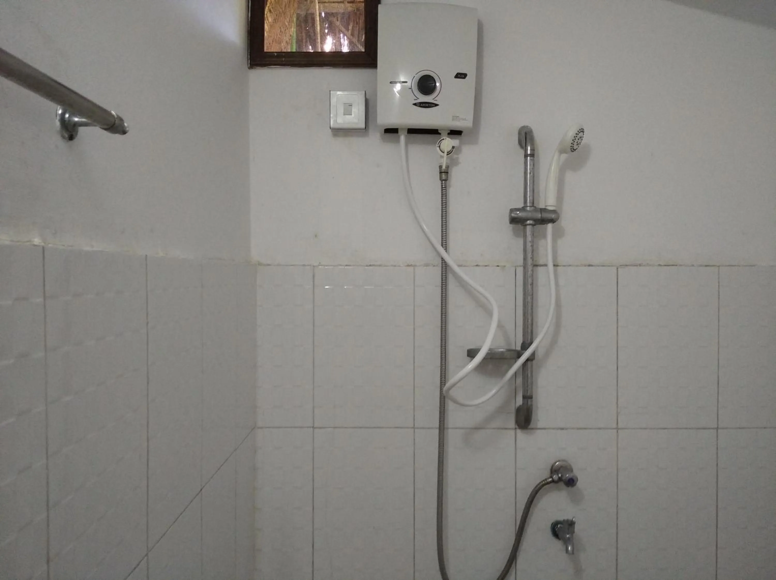 Bathroom in Soe Ko Ko Beach House & Restaurant