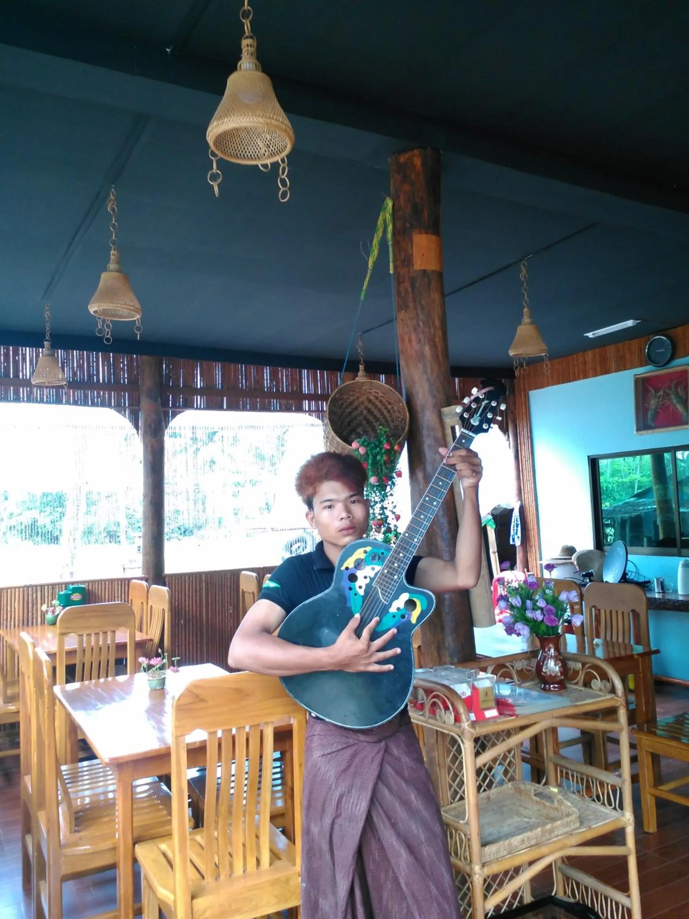 Restaurant/places to eat in Soe Ko Ko Beach House & Restaurant