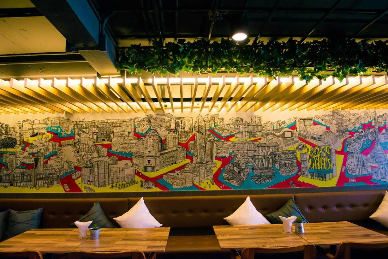 Restaurant/places to eat in GN Luxury Hostel