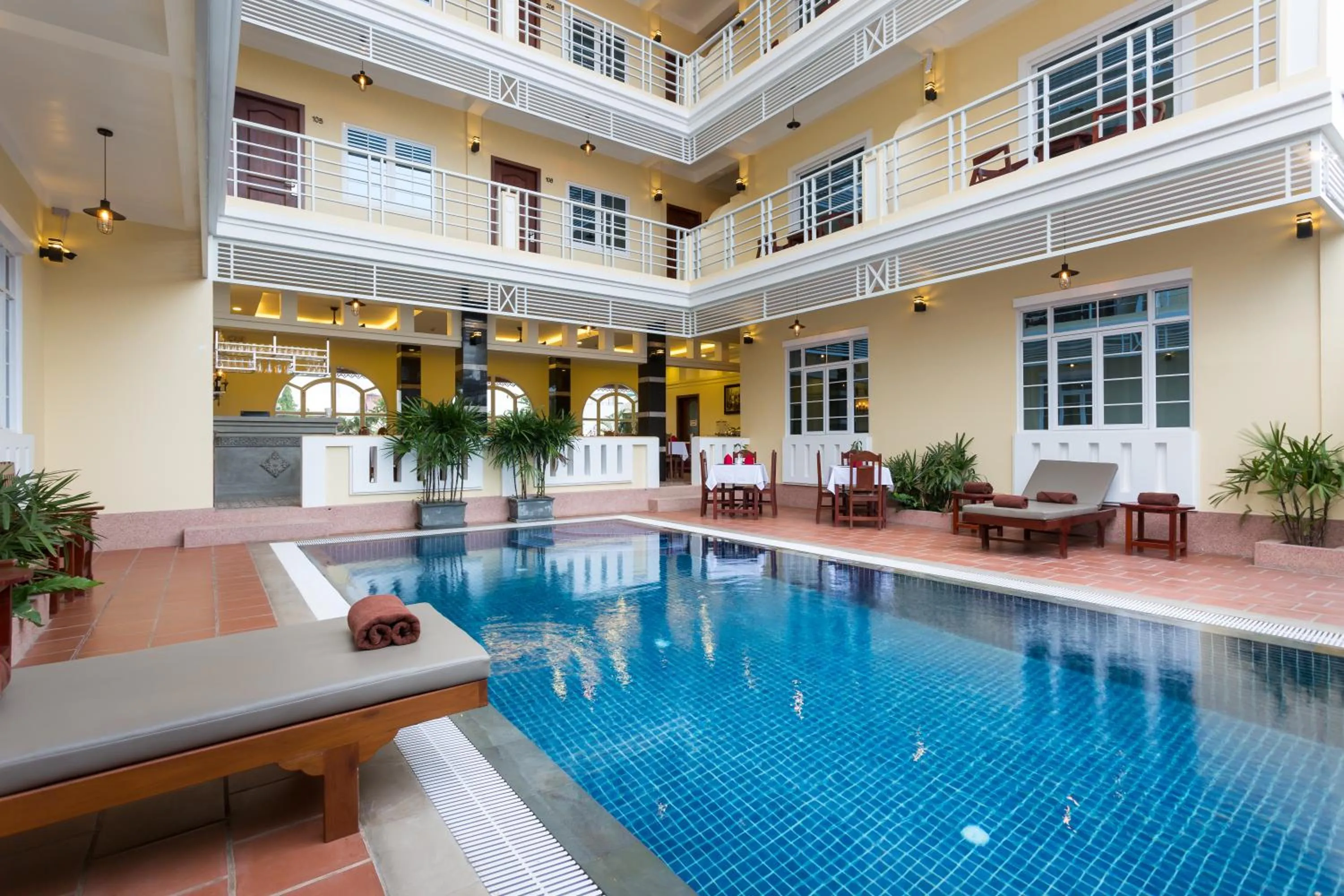 Swimming pool in Grand Bayon Siem Reap Hotel