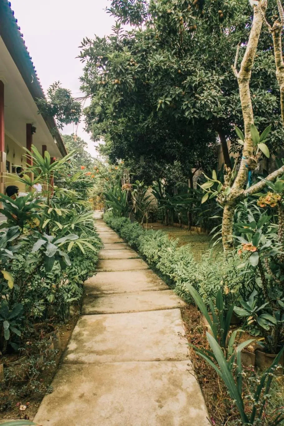 Garden in Nerima Hut Lembongan