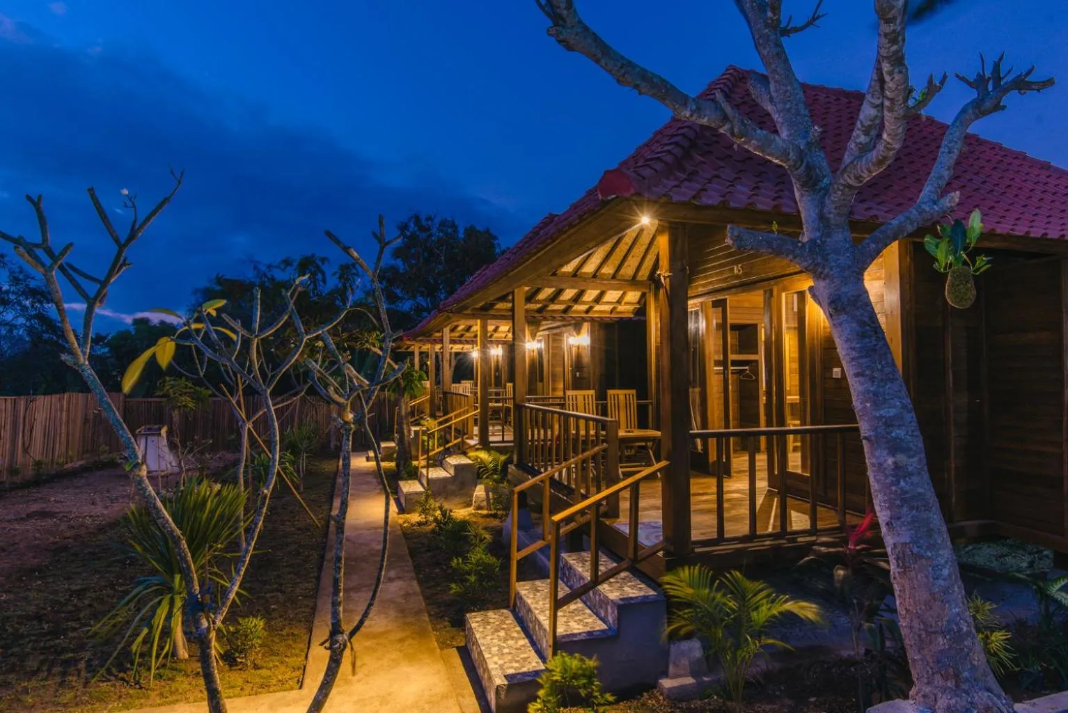 Property building in Nerima Hut Lembongan
