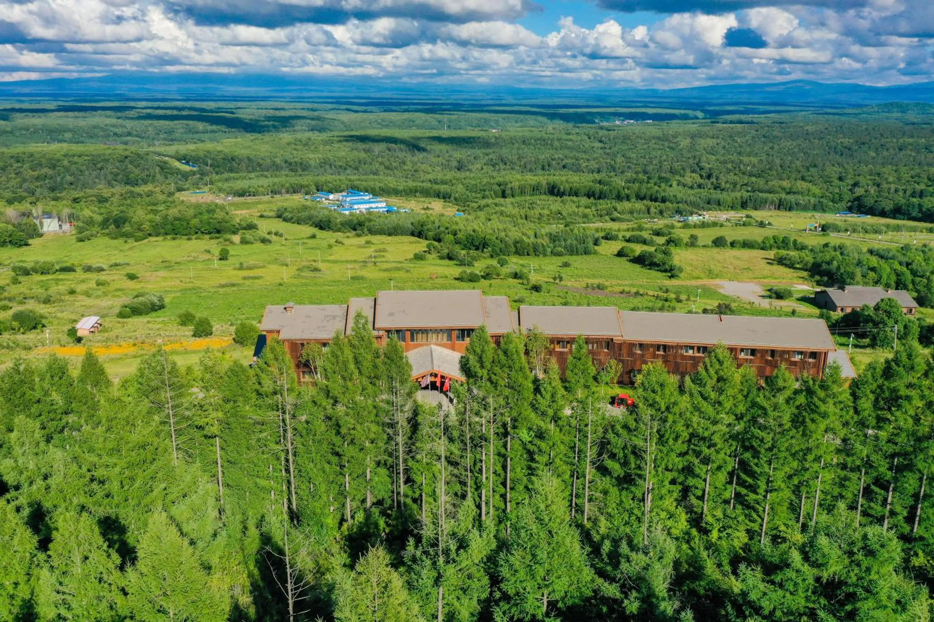 Spring in The View Hotel Changbai Mountain - MGallery Collection