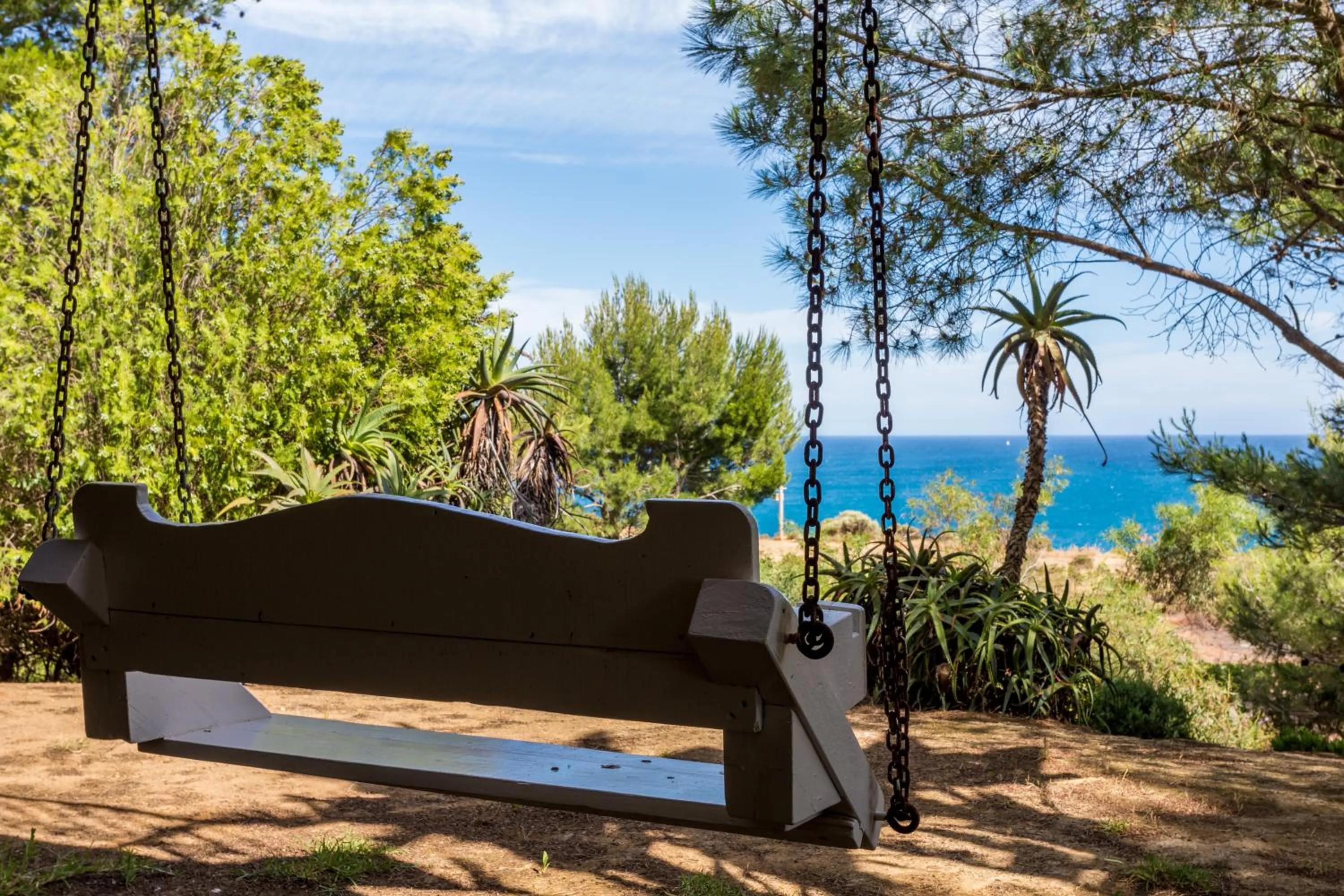 Top Cliff Villa with Ocean View and Private Pool UP to 18 Guests