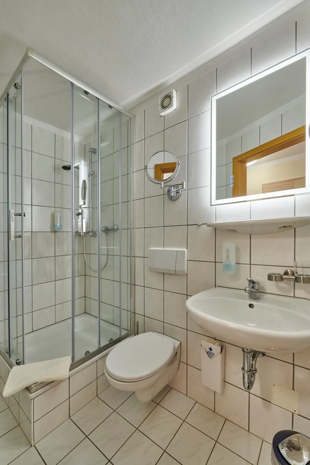 Bathroom in Hotel Elbparadies