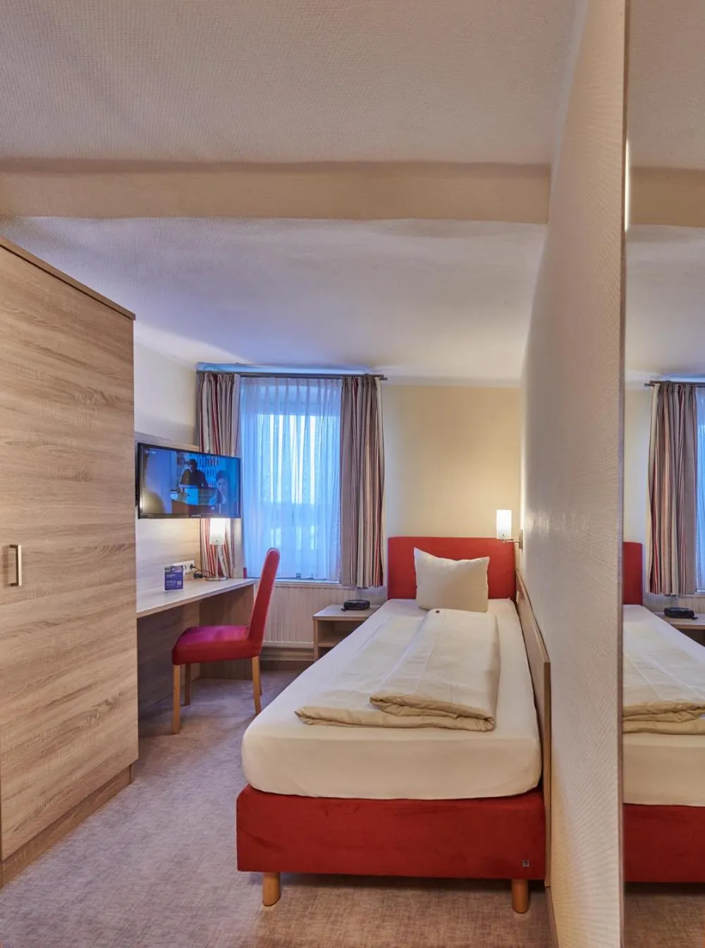 Photo of the whole room, Bed in Hotel Elbparadies