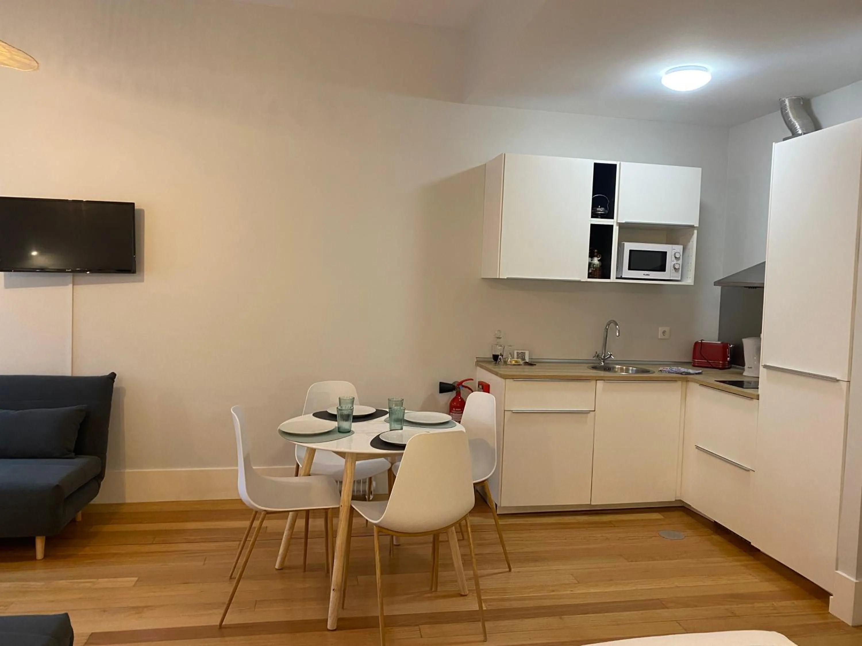 Kitchen or kitchenette in Mouzinho 244 - Porto Houses & Suites