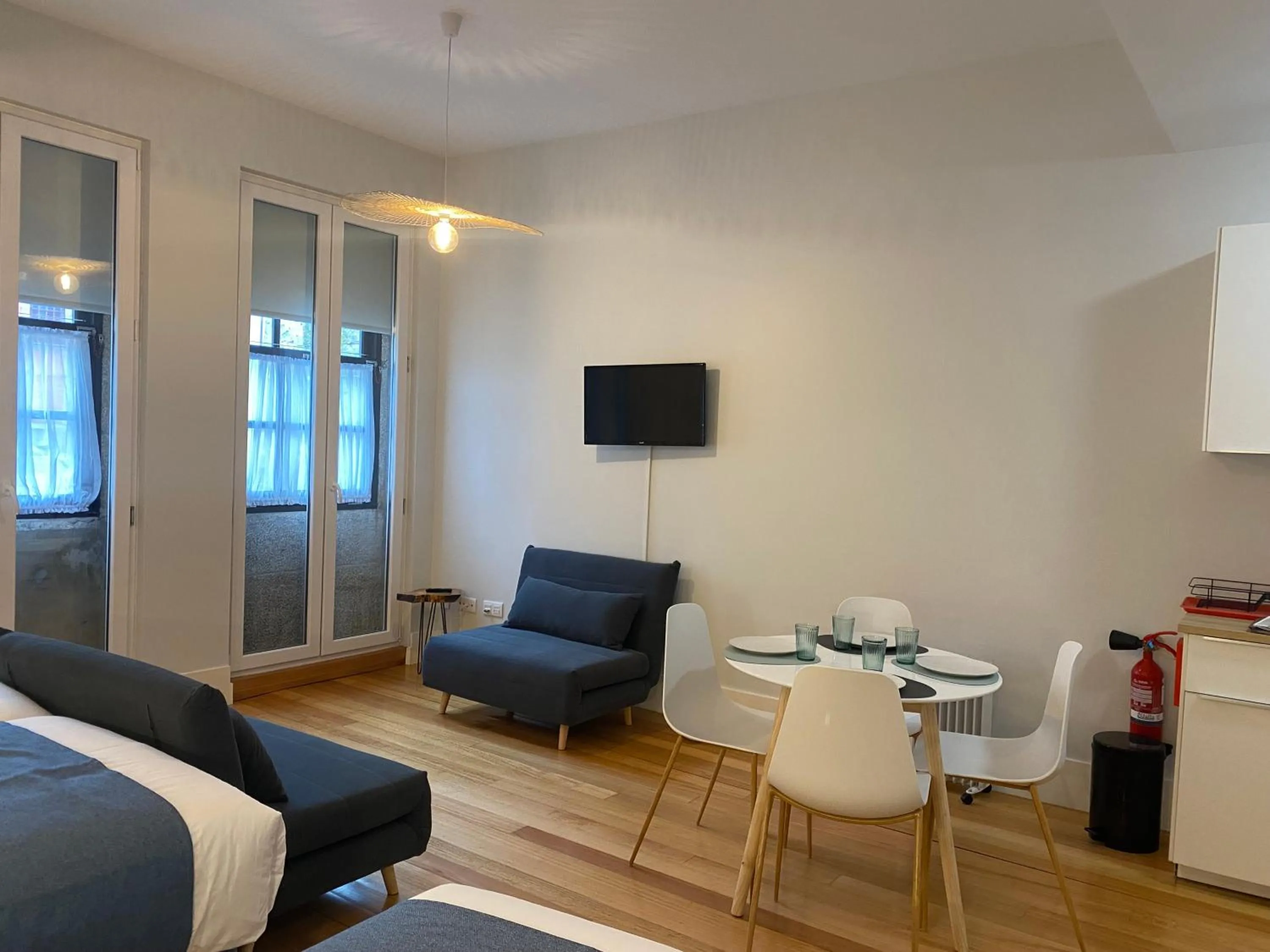 TV and multimedia in Mouzinho 244 - Porto Houses & Suites