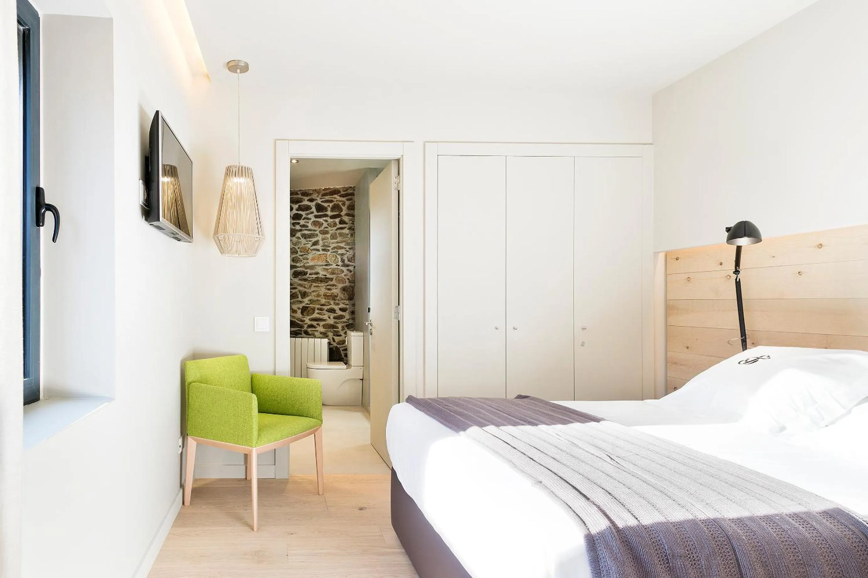 Photo of the whole room, Bed in Set Terres - La Villa de Llívia - Adults only